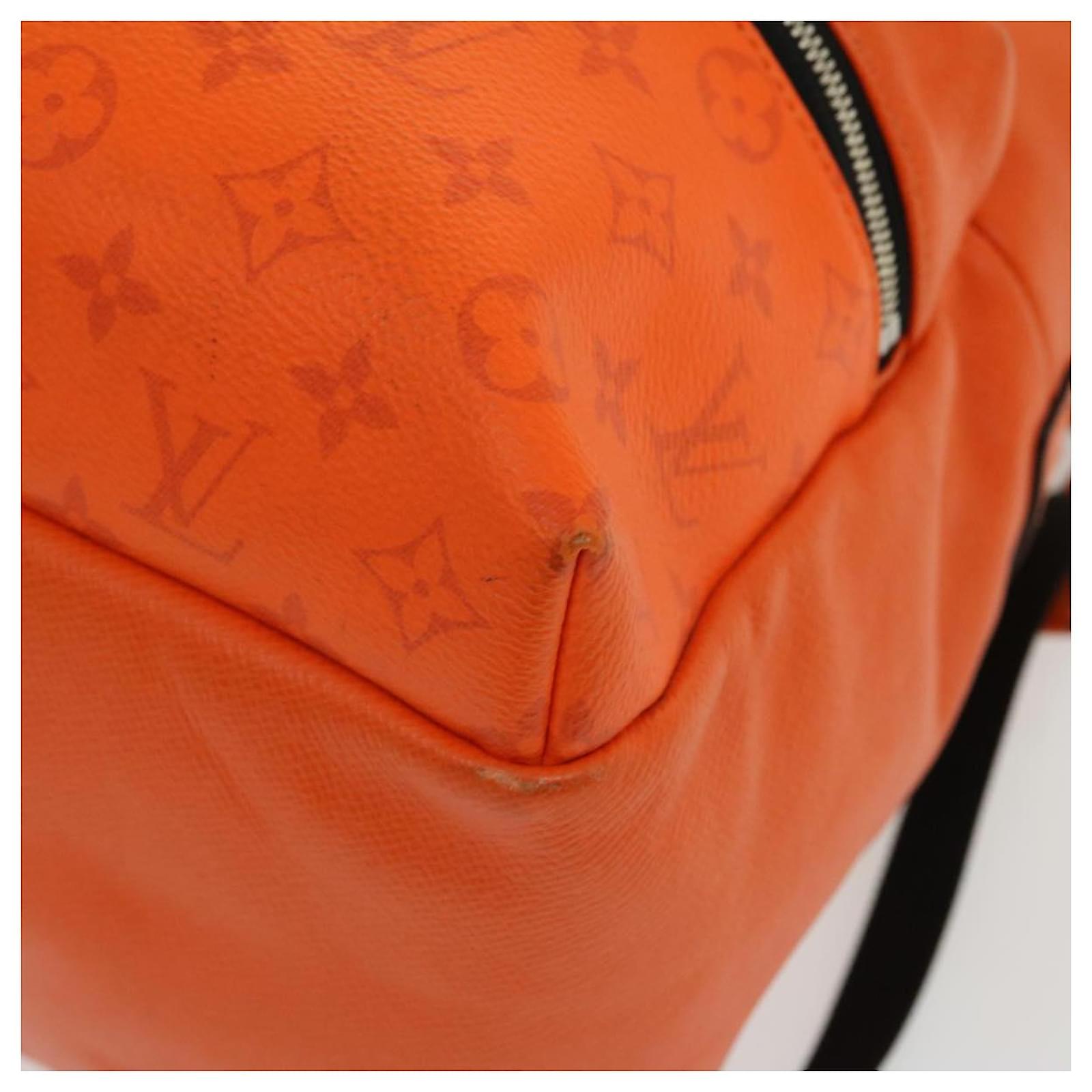 LOUIS VUITTON Taigalama Discovery Backpack Orange M30410 LV Auth 30190a  Cloth ref.606271 - Joli Closet