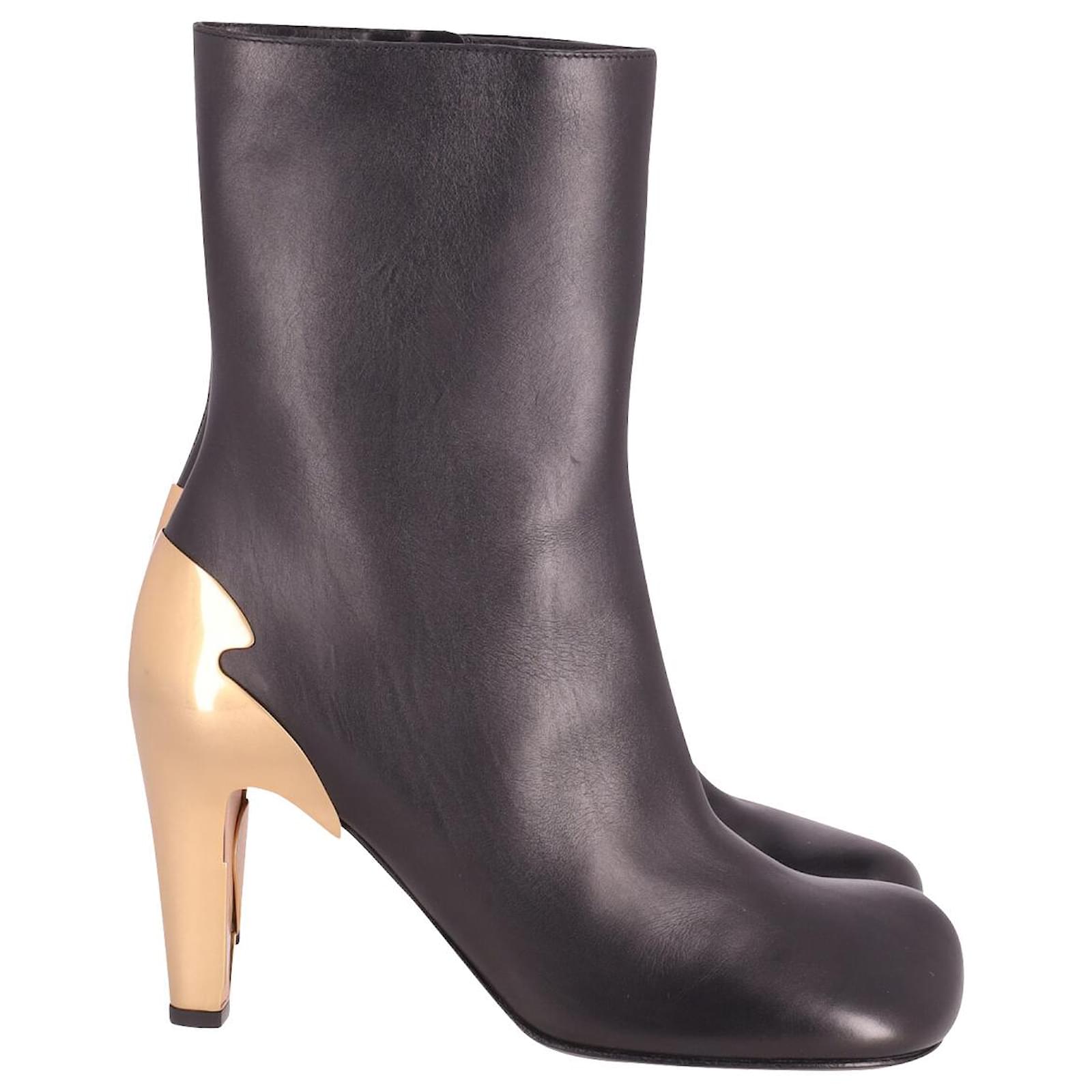 Bottega Veneta Bloc Ankle Boots in Black Calf Leather ref.609841 - Joli ...