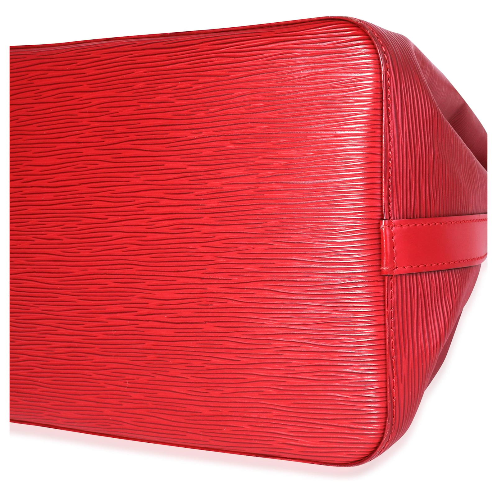 Louis Vuitton Red Epi Leather Petit Noe Bag ref.614077 - Joli Closet