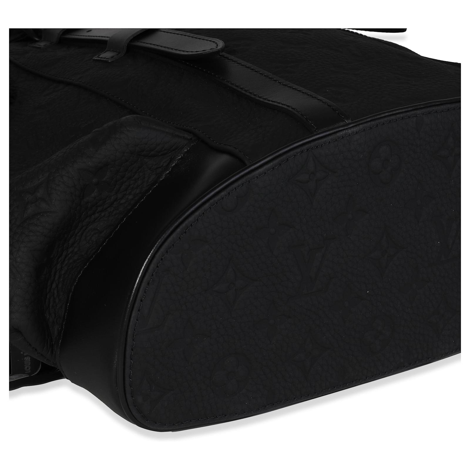 Louis Vuitton Black Monogram-embossed Taurillon Christopher Mm Backpack  ref.614281 - Joli Closet
