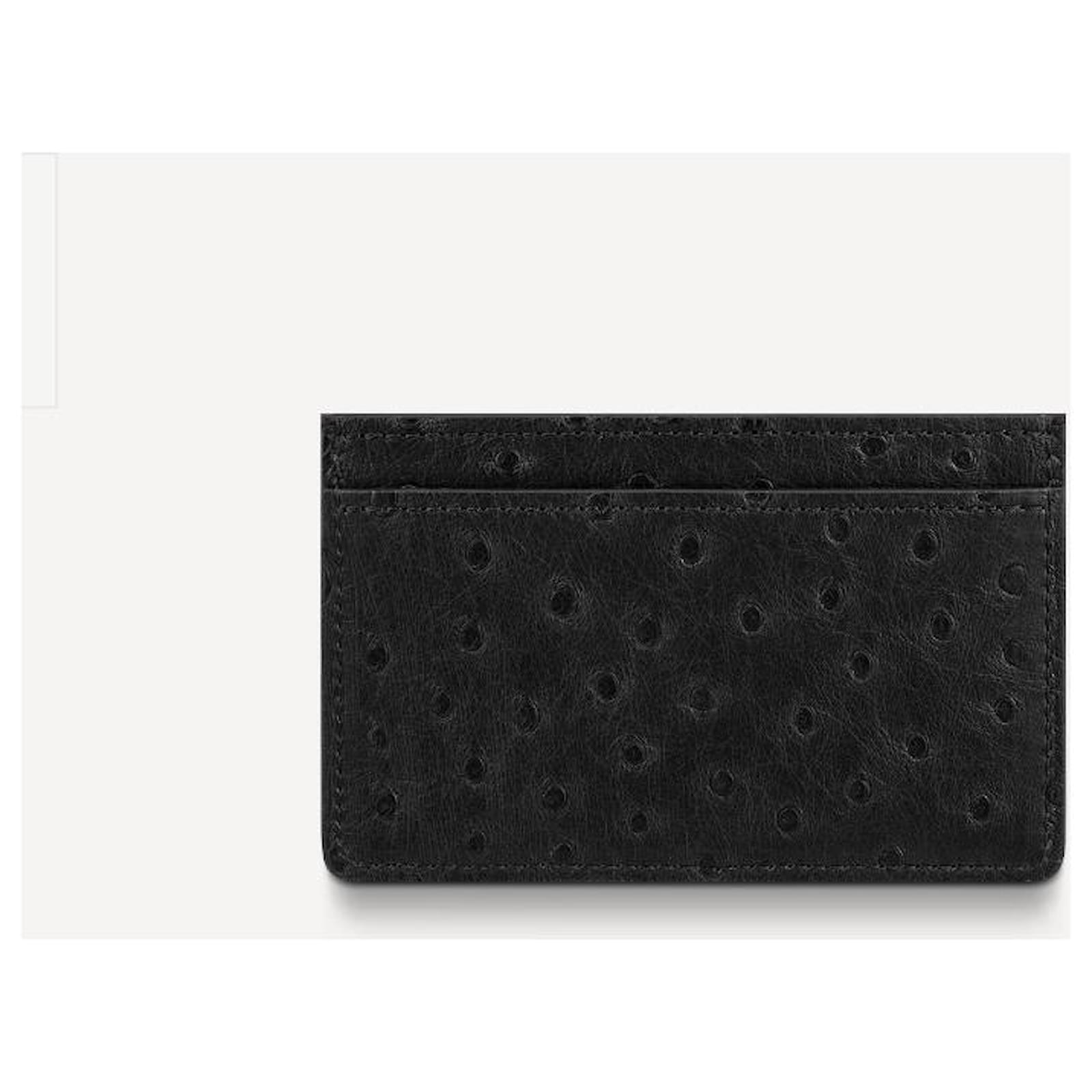 Louis Vuitton LV Lockme card holder python Black Exotic leather ref.228011  - Joli Closet