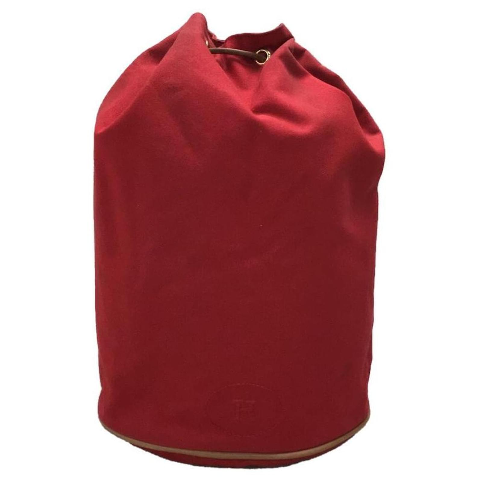 Hermès Backpacks Red Cloth ref.615480 Joli Closet