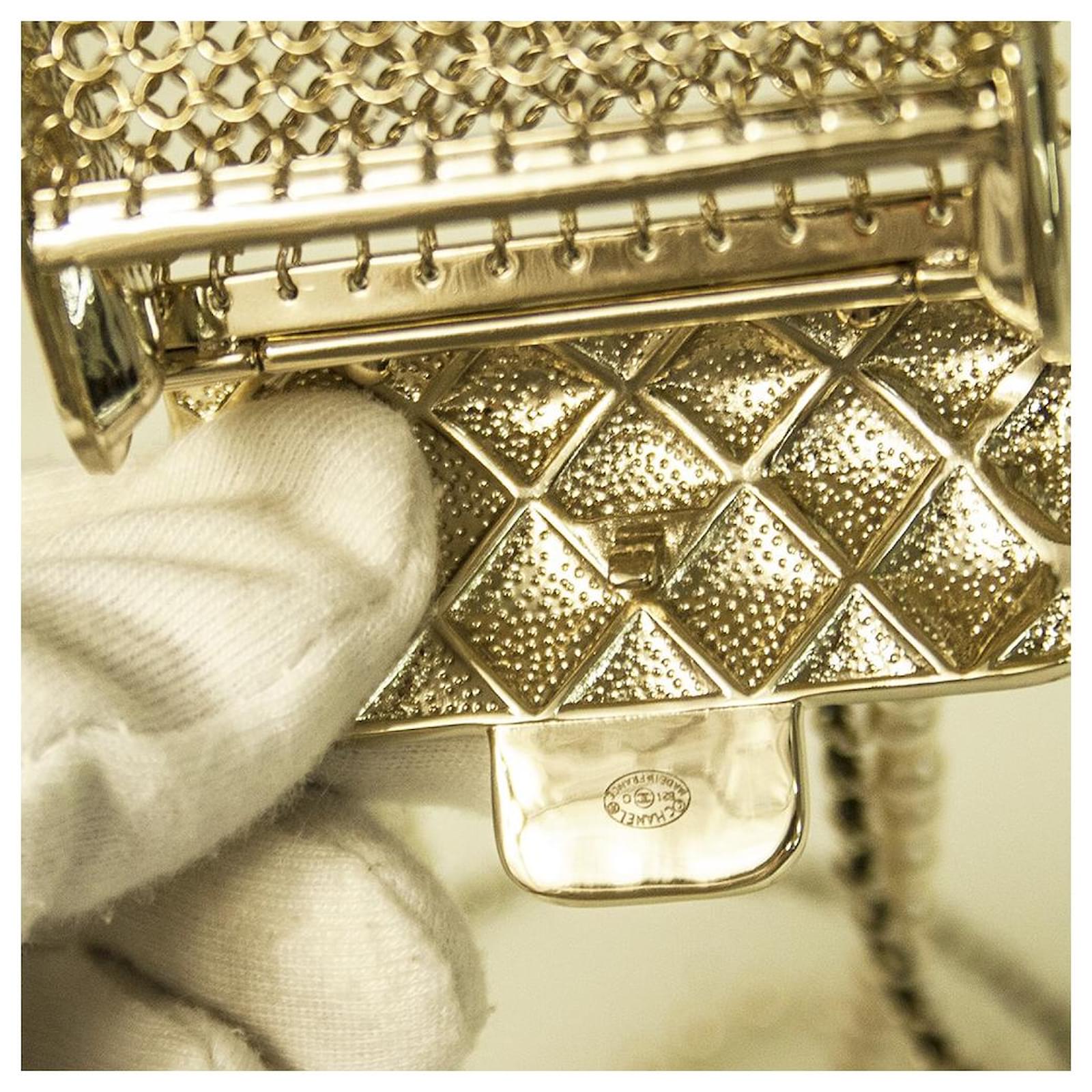 Chanel, necklace Chanel micro bag, 2021. - Bukowskis