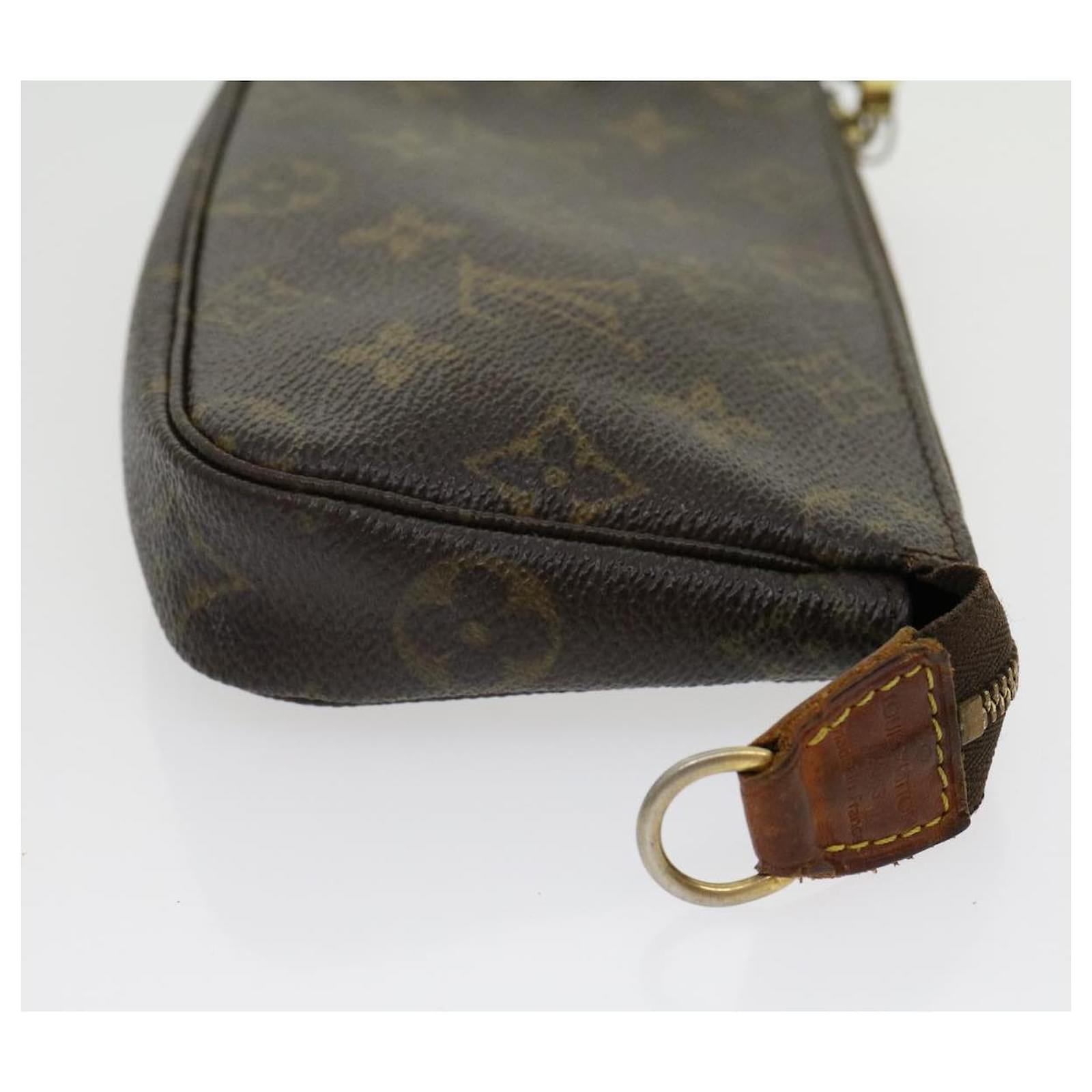 LOUIS VUITTON Monogram Mini Pochette Accessoires Pouch M58009 LV Auth 30716  Cloth ref.617048 - Joli Closet