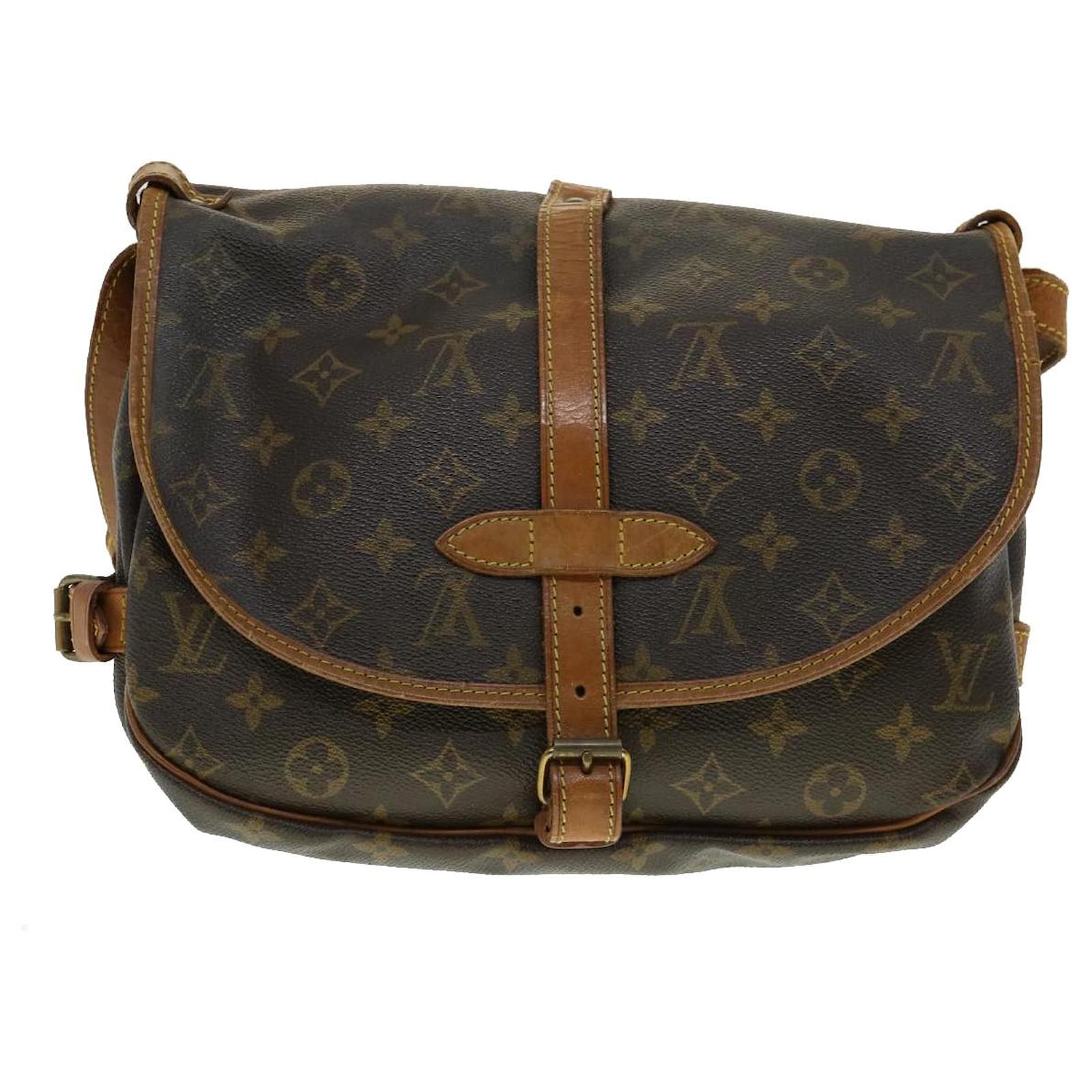 Louis Vuitton Saumur 30 Brown Cloth ref.618939 - Joli Closet