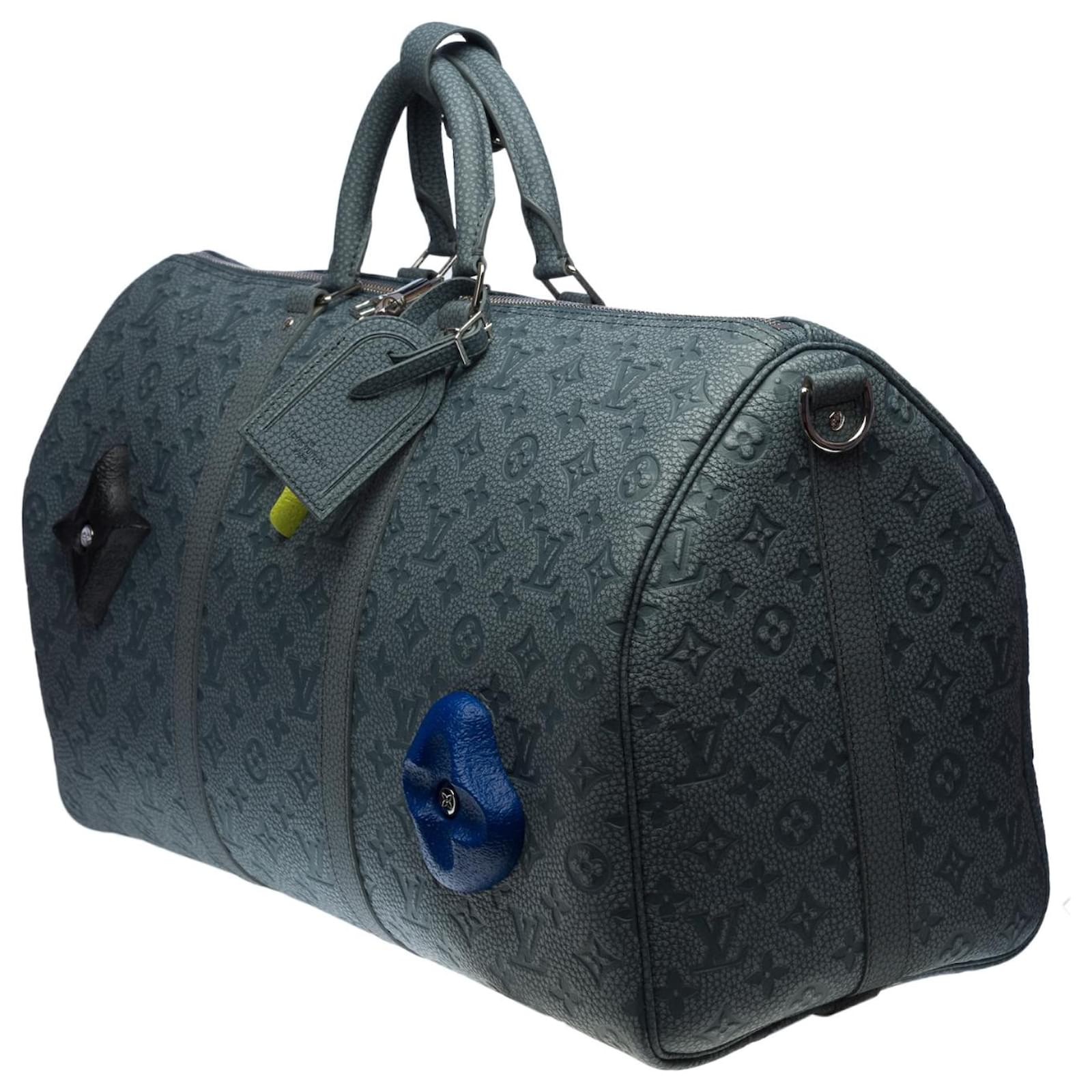 Louis Vuitton Keepall PRISM 50B Virgil Abloh, Men's Fashion, Bags, Belt  bags, Clutches and Pouches on Carousell