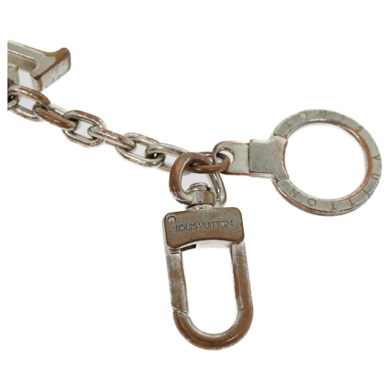 LOUIS VUITTON Porte Cles initials LV Charm Key Ring Silver M65071 LV Auth  bs1703 Silvery Metal ref.619301 - Joli Closet
