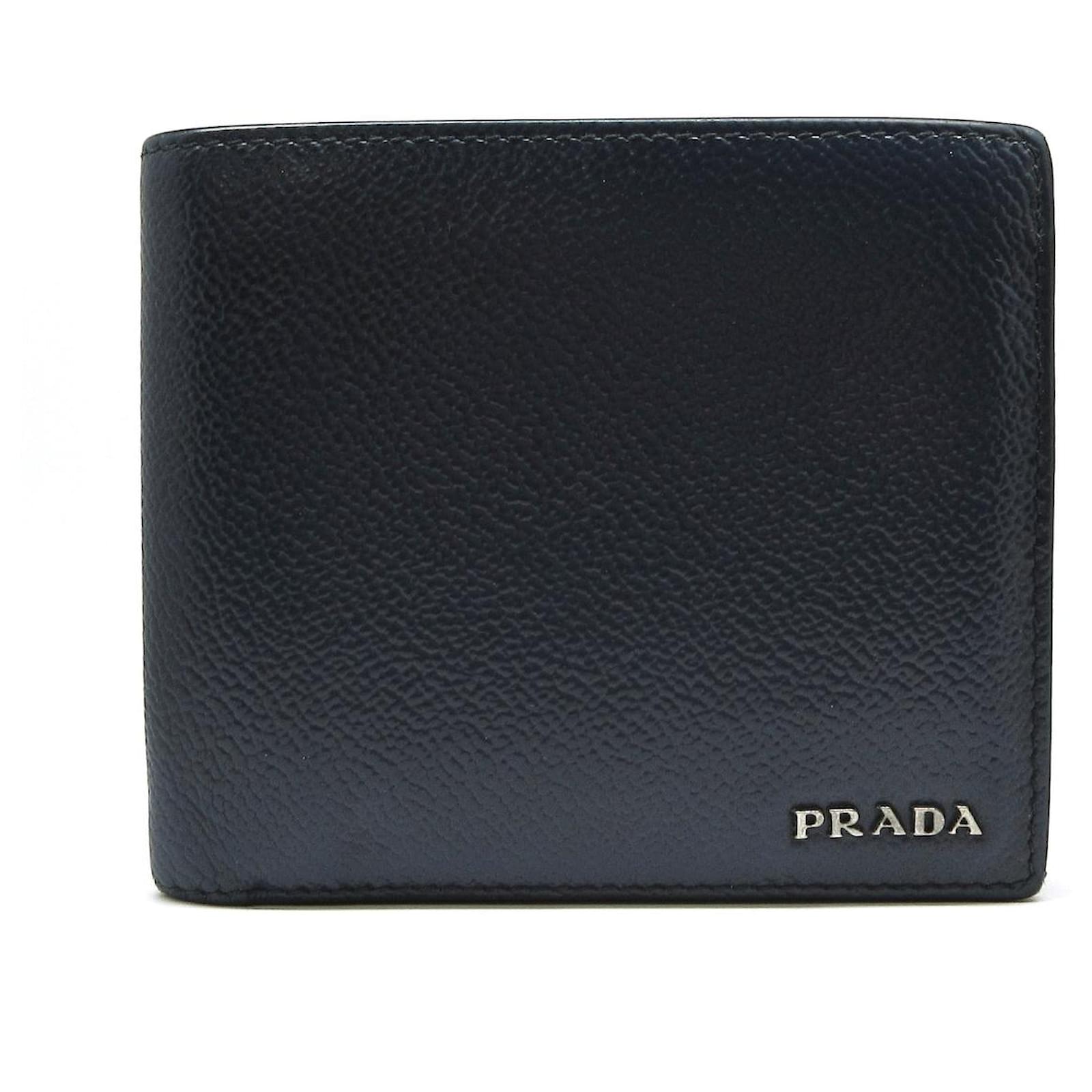 Prada Navy blue Leather ref.620562 - Joli Closet