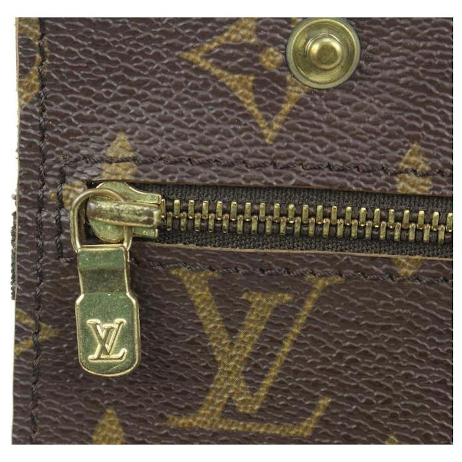 Louis Vuitton Monogram Randonnee Zip Pouch Insert Clutch Metal ref