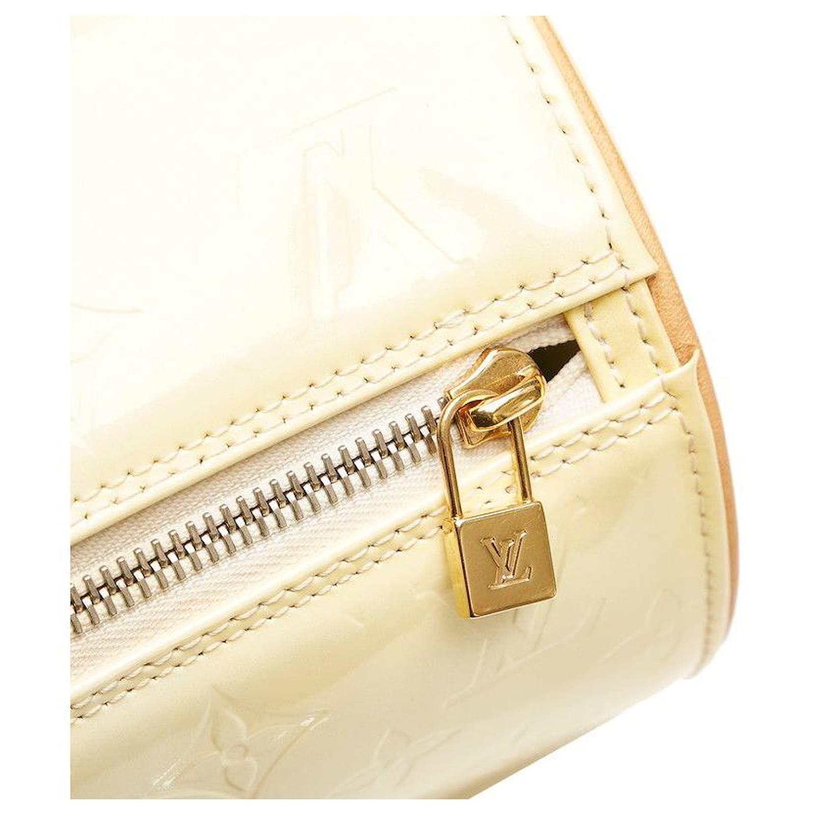 louis vuitton Monogram Vernis Bedford yellow Leather Patent leather  ref.724484 - Joli Closet