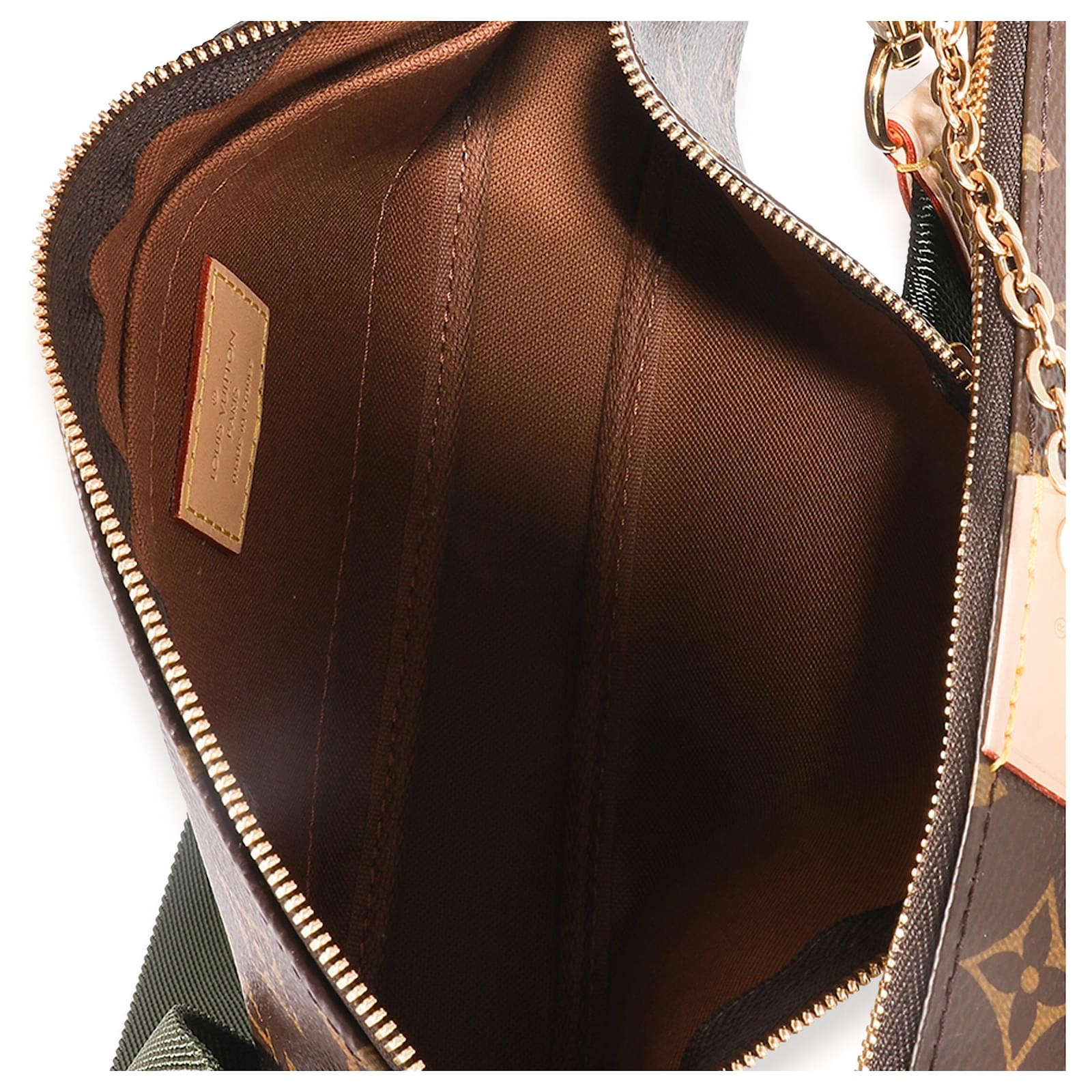 Louis Vuitton bolsa de accesorios múltiples Castaño Cuero ref