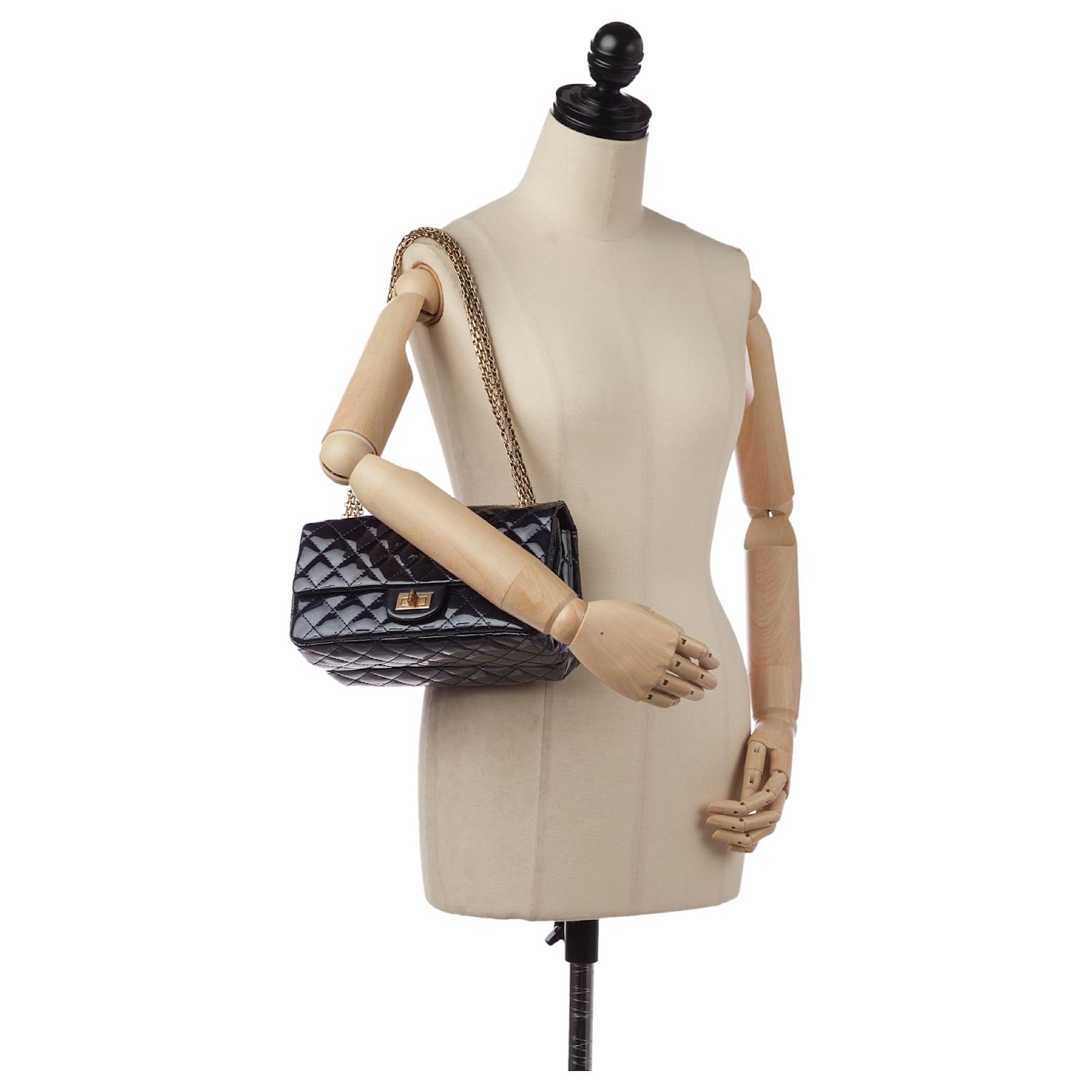 Chanel Black Reissue Patent Leather Flap Bag ref.622726 - Joli Closet