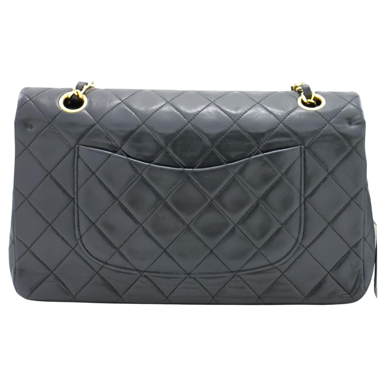 Chanel Timeless Black Leather ref.624340 - Joli Closet