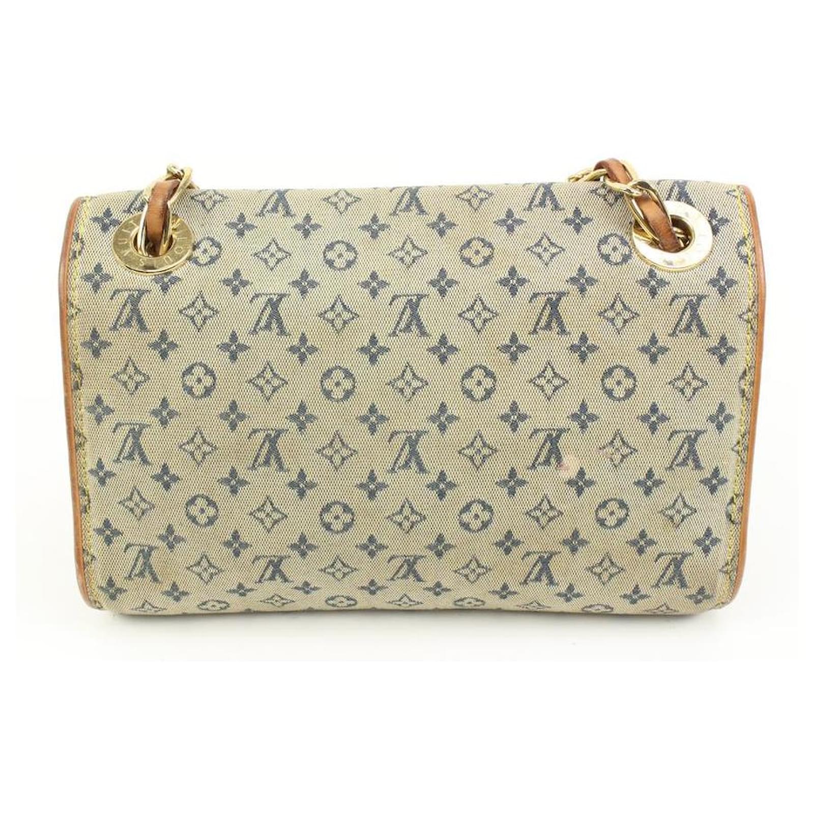 Louis Vuitton Grey x Navy Camille Chain Crossbody Bag Leather ref.624842 -  Joli Closet