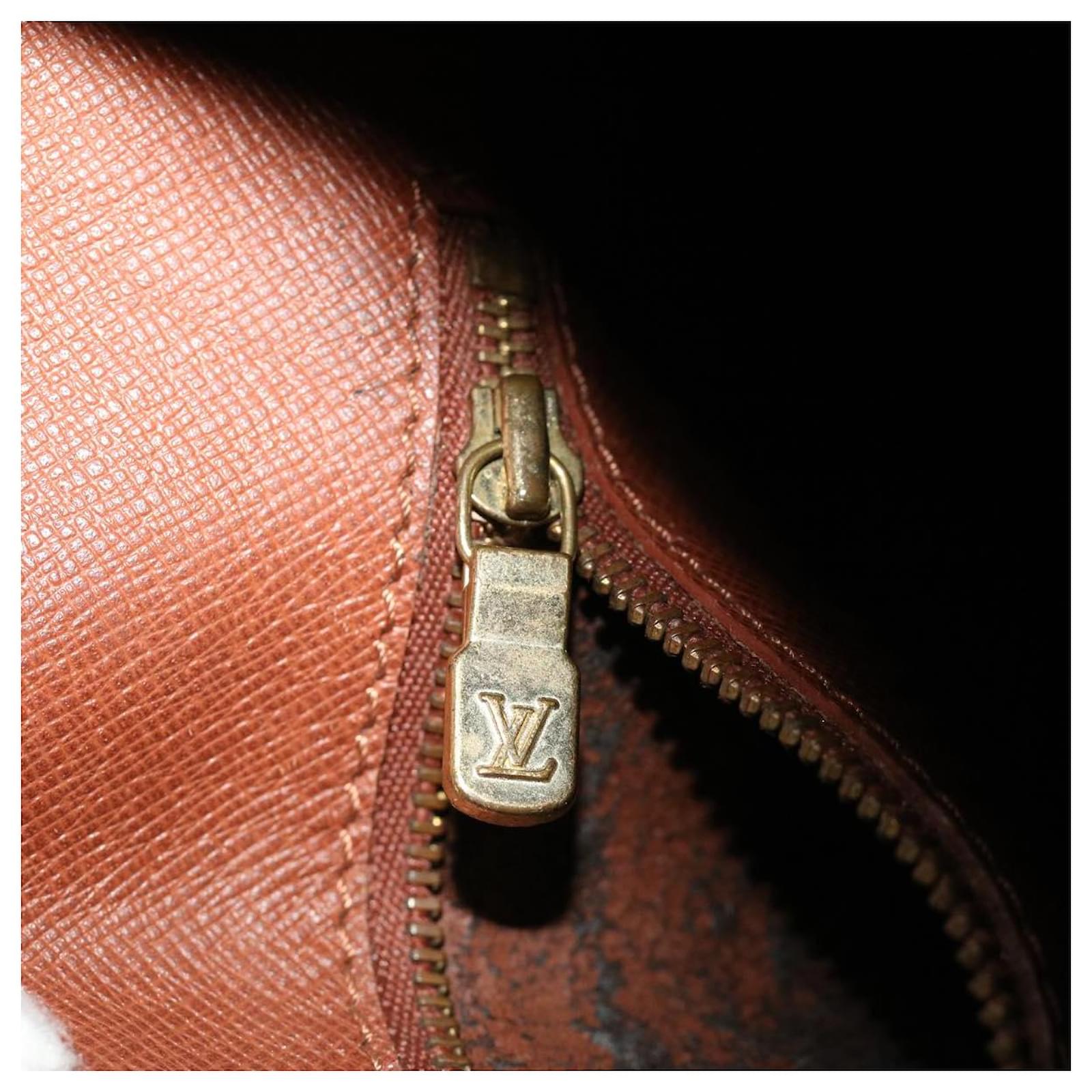 Louis Vuitton Monogram Boulogne 30 Shoulder Bag M51265 LV Auth fm1475 Cloth  ref.580033 - Joli Closet