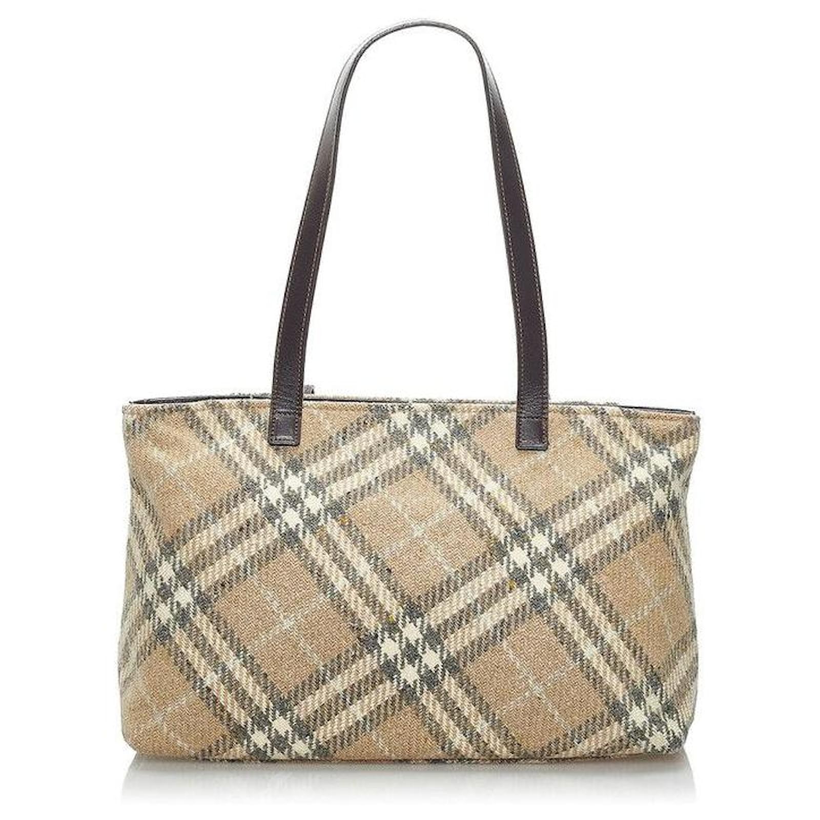 Burberry 2024 wool bag