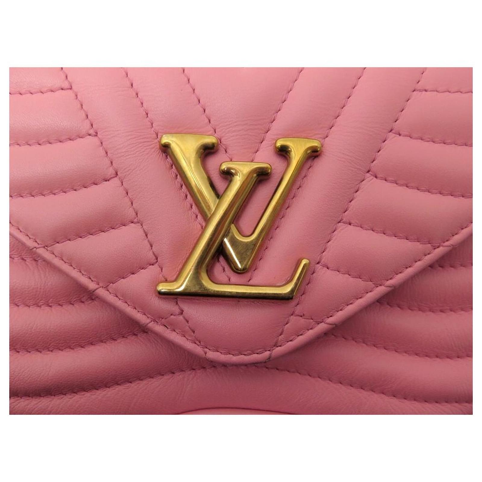 NEW LOUIS VUITTON NEW WAVE CHAIN BANDOULIERE HANDBAG IN PINK LEATHER BAG  ref.629818 - Joli Closet