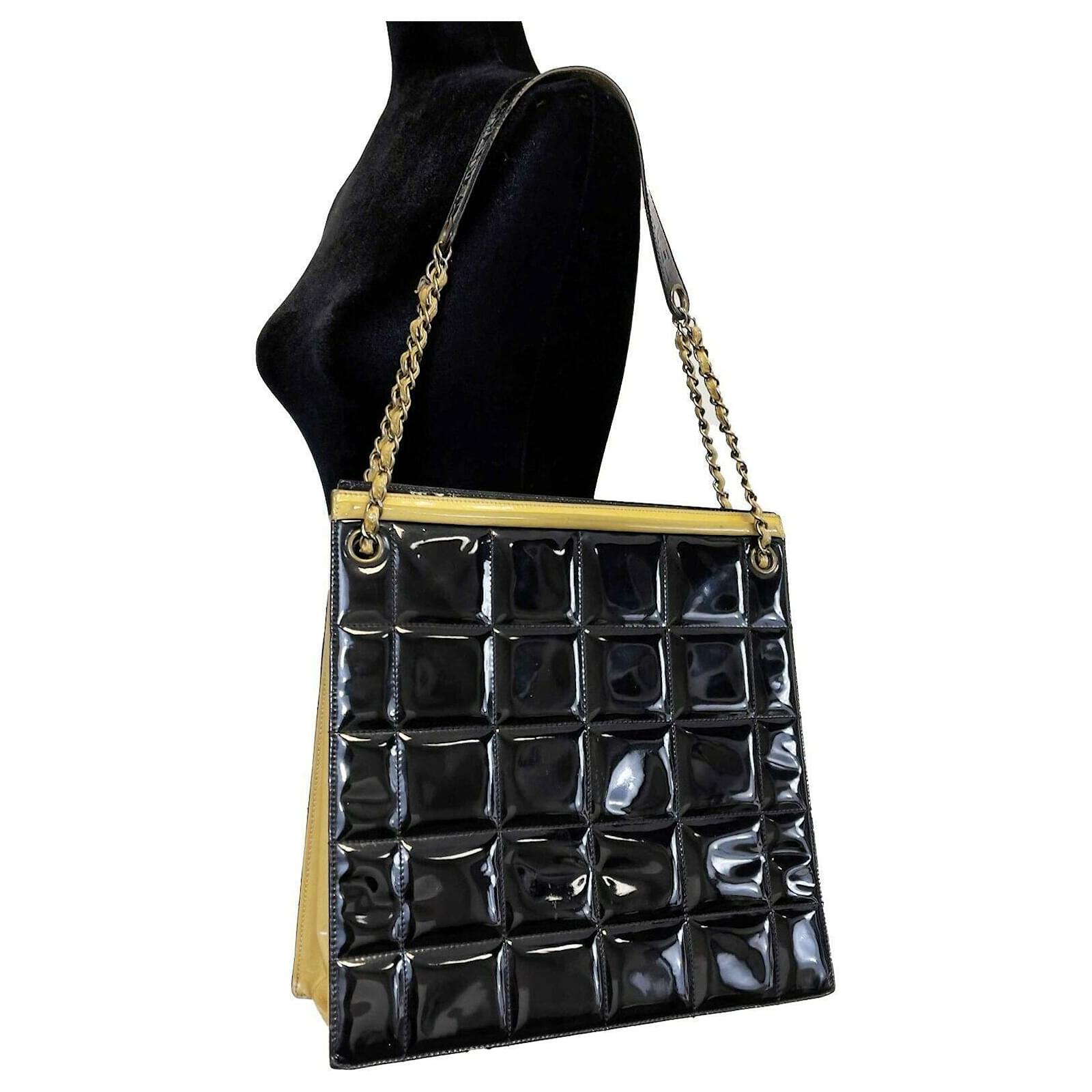 Chanel - 2000 Black Lax Square Leather Tote - Chanel Embossed