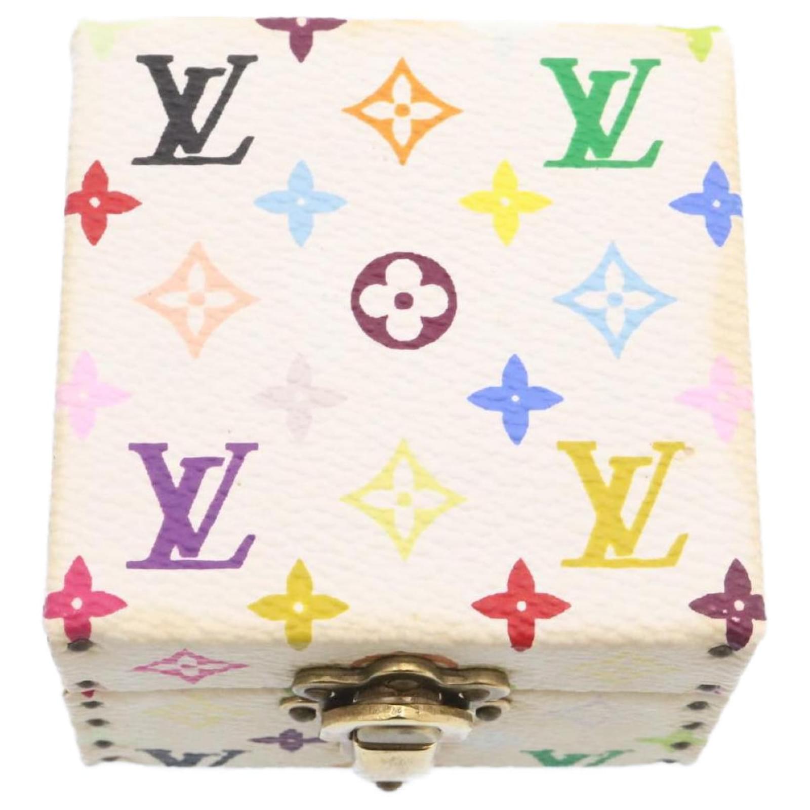 Louis Vuitton Pretty jewelry box Cloth ref.50230 - Joli Closet