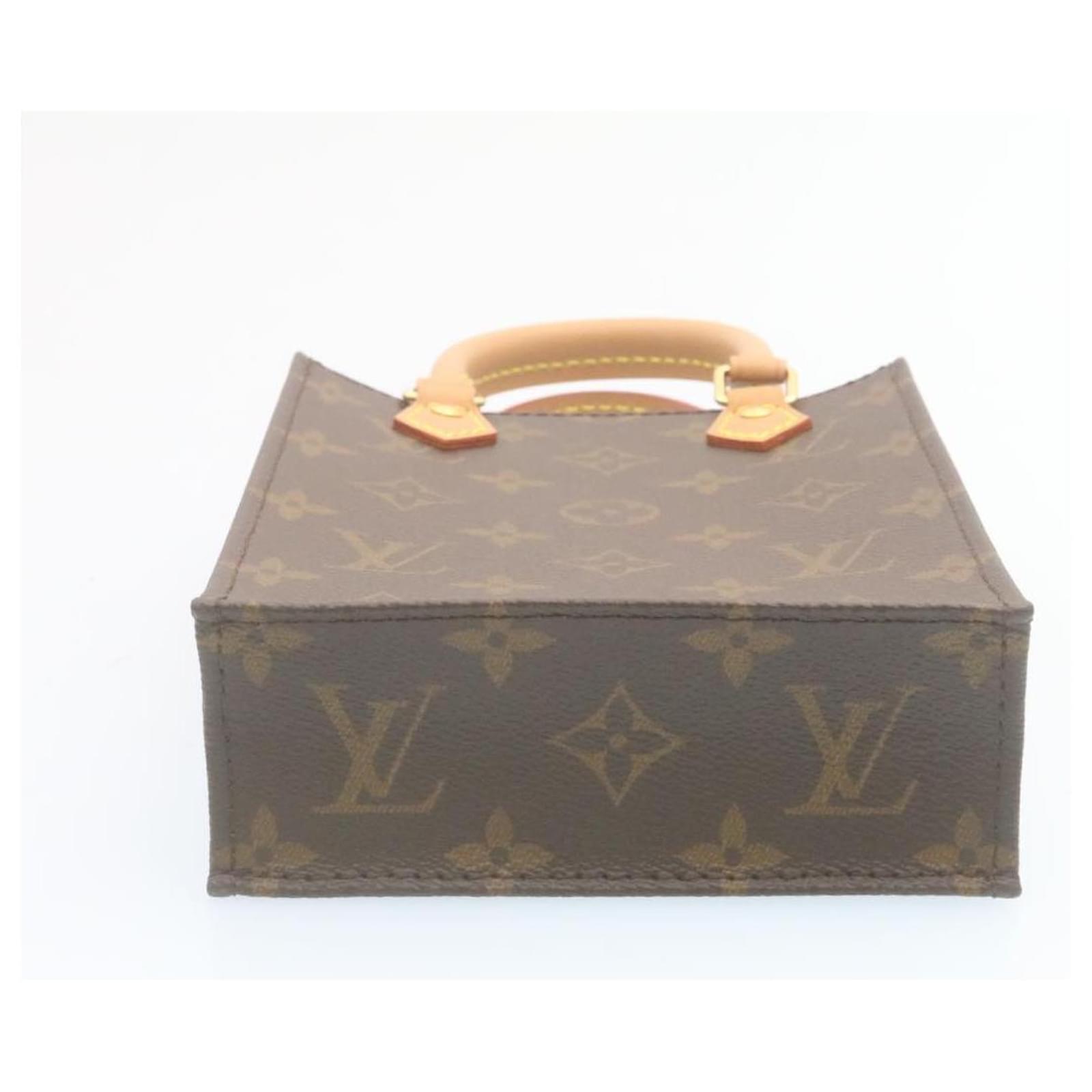 Louis Vuitton LOUIS VUITTON Monogram Petite Sac Pla M69442 with shoulder  strap