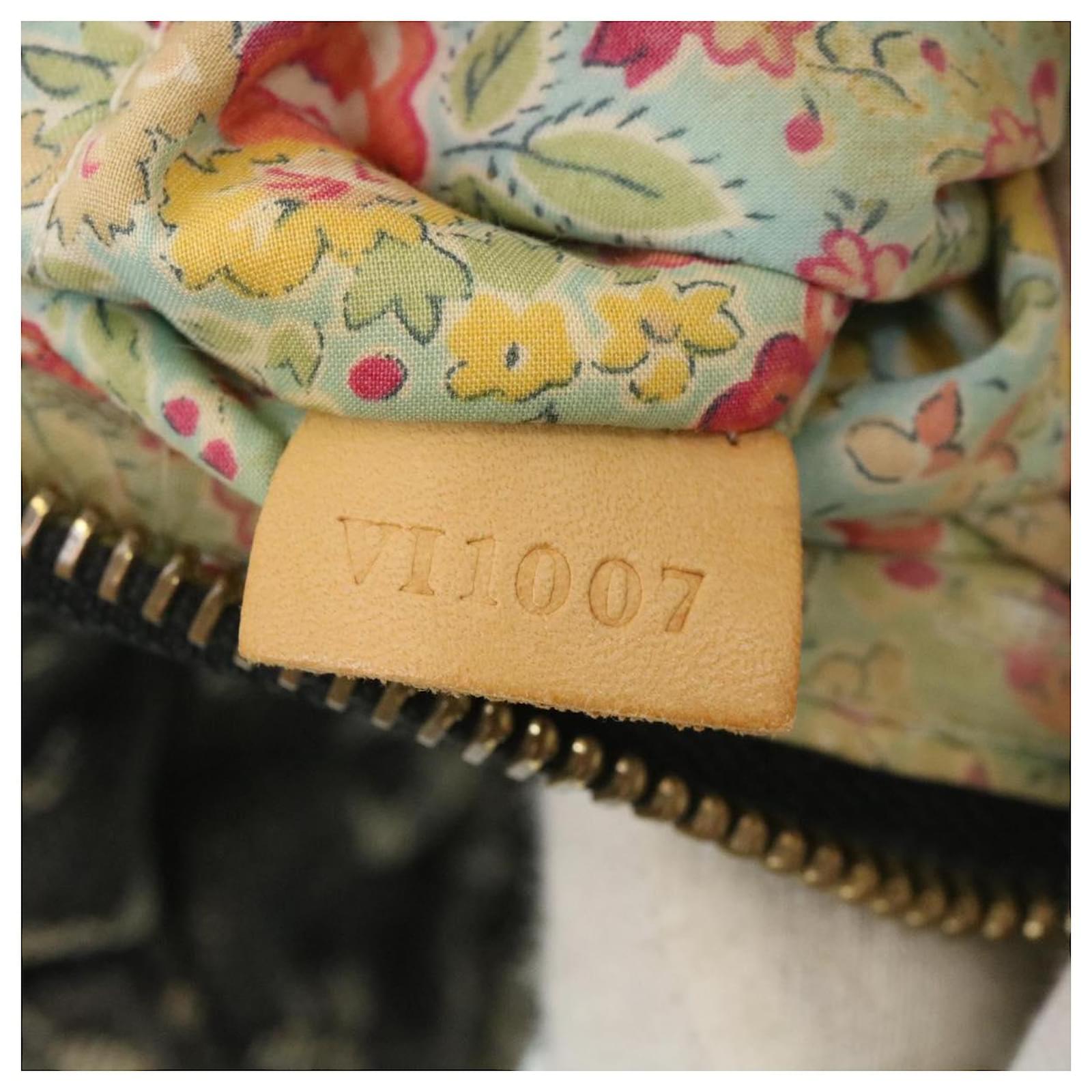  Louis Vuitton M95383 Patchwork Pouch Monogram Denim Pouch  Shoulder Bag Monogram Denim Women's Used, Black x Gray; Indicated Color:  Gray : Clothing, Shoes & Jewelry