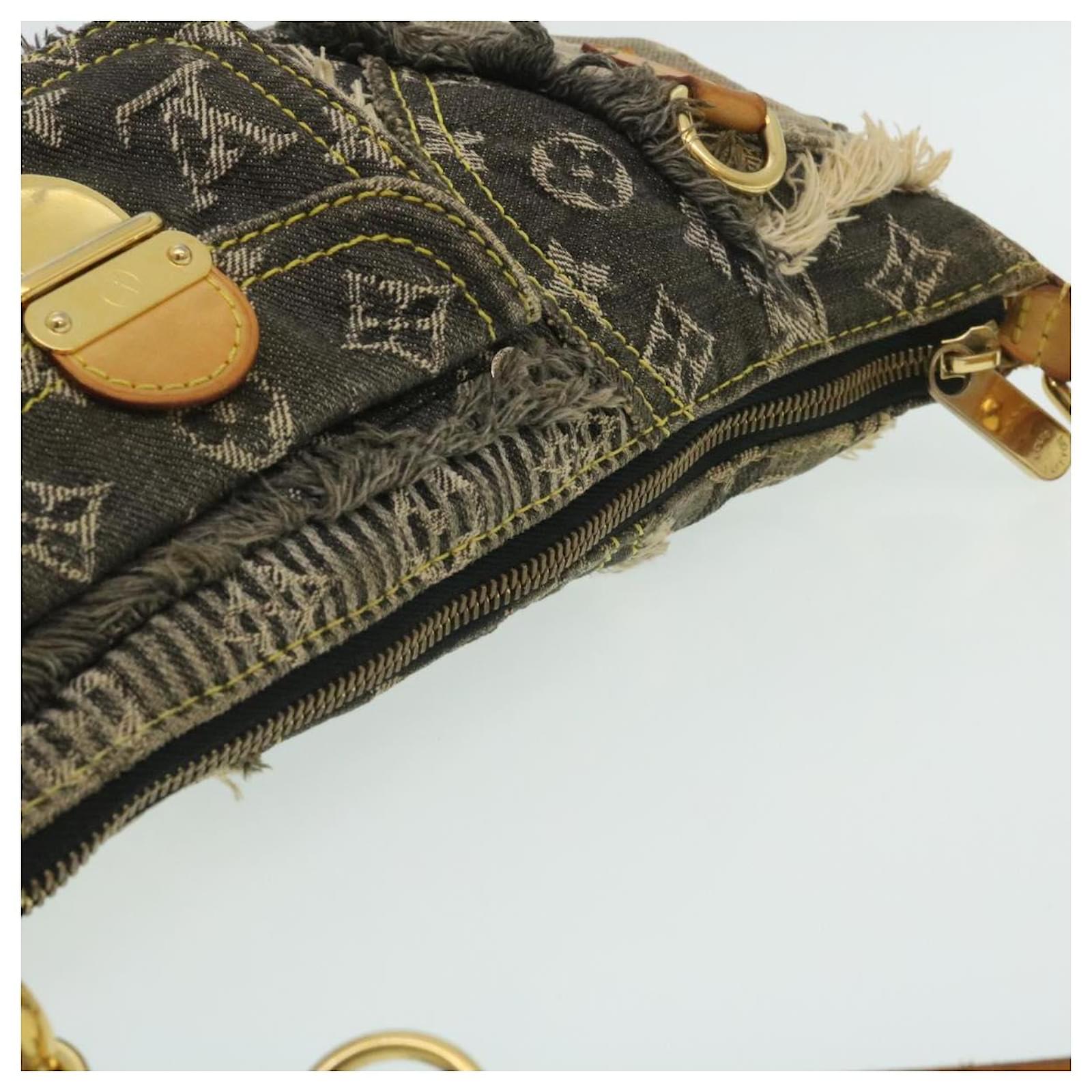 LOUIS VUITTON Monogram Denim Patchwork Pouchy Shoulder Bag Gray M95383 LV  29226 Grey ref.636280 - Joli Closet