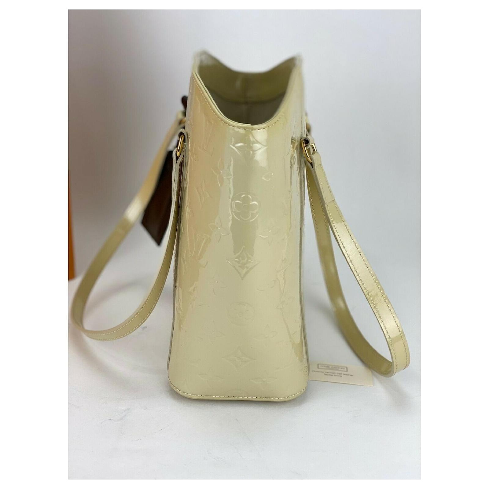 Louis Vuitton Louis Vuitton Bag Monogram White Cream Vernis Avalon Mm Tote  Hand Shoulder A750 Leather ref.639327 - Joli Closet
