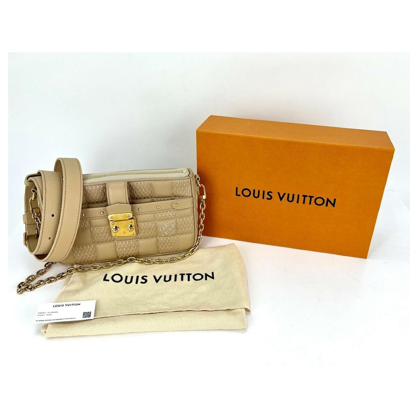 Louis Vuitton Louis Vuitton Bag Pochette Troca Beige Damier Quilt Lamb Leather  Crossbody C73 ref.639493 - Joli Closet