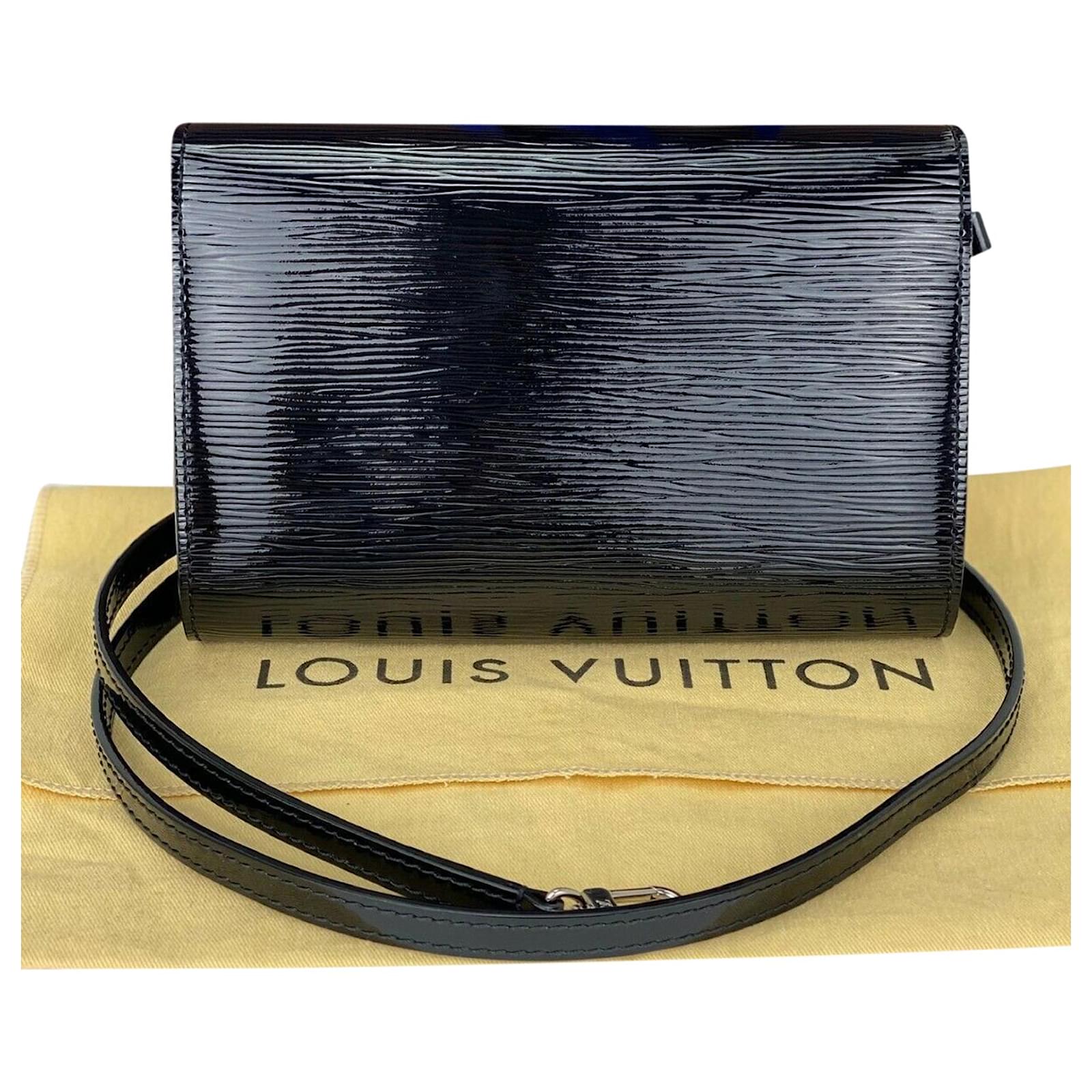 Louis Vuitton Pochette Louise Black EPI