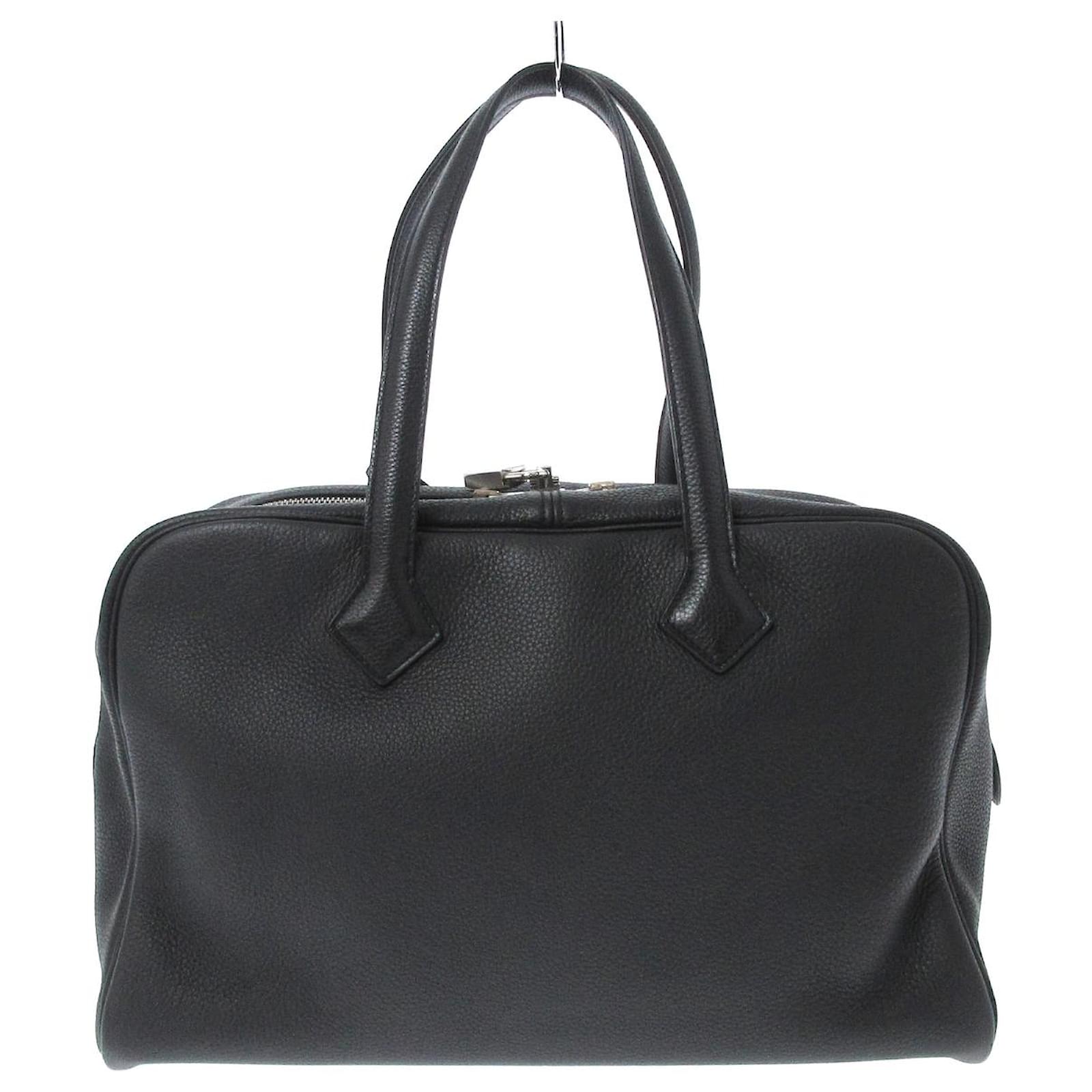 Hermès Victoria Black Leather ref.640171 - Joli Closet