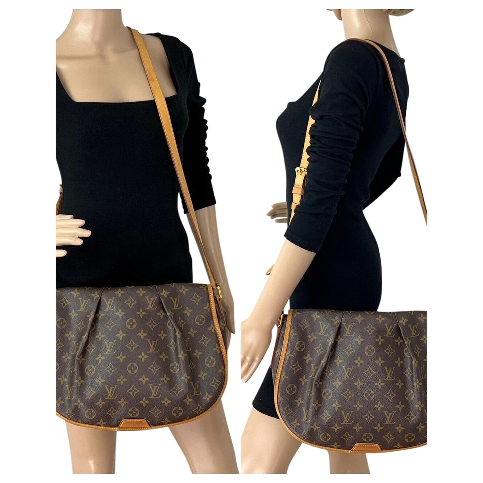 Louis Vuitton Messenger Menilmontant Mm Monogram Crossbody Shoulder Bag C113