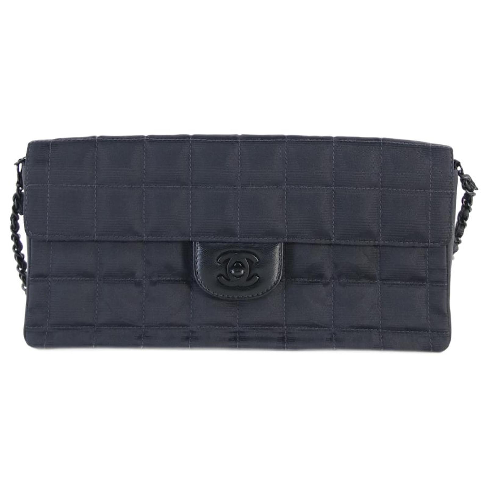 Chanel handbag Black ref.642738 Joli Closet