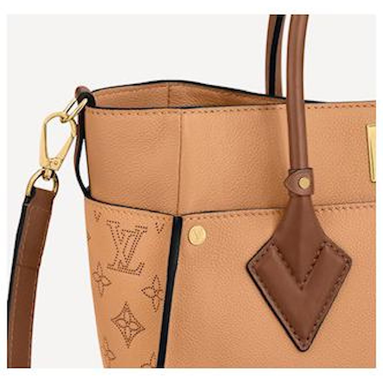 Louis Vuitton LV On My side MM tote bag Cognac Leather ref.649879