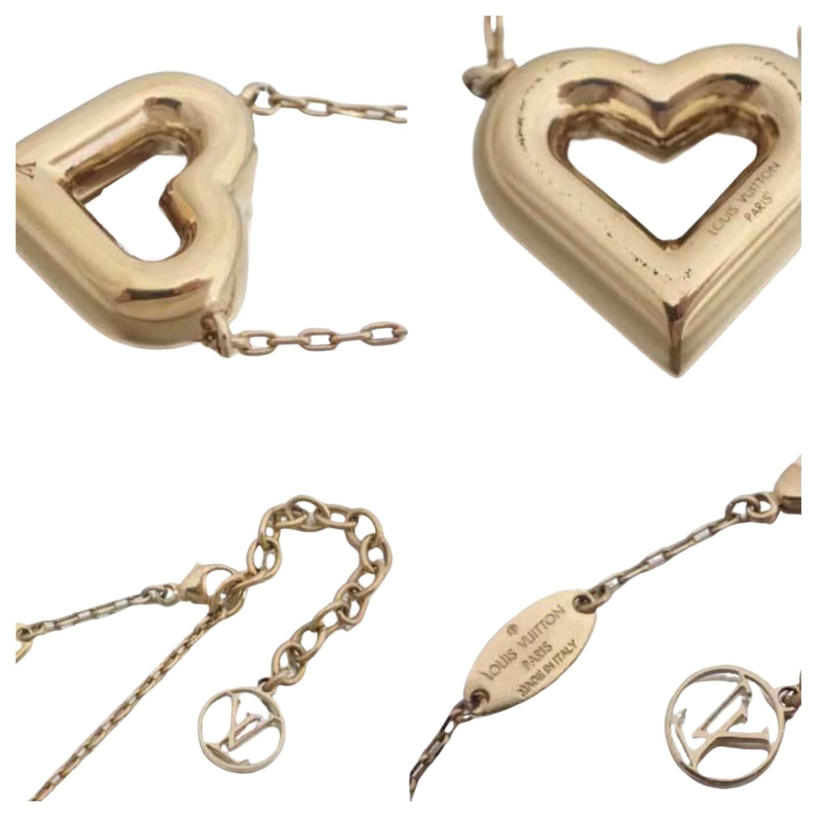 Louis Vuitton LV & V Heart Golden Metal ref.649973 - Joli Closet