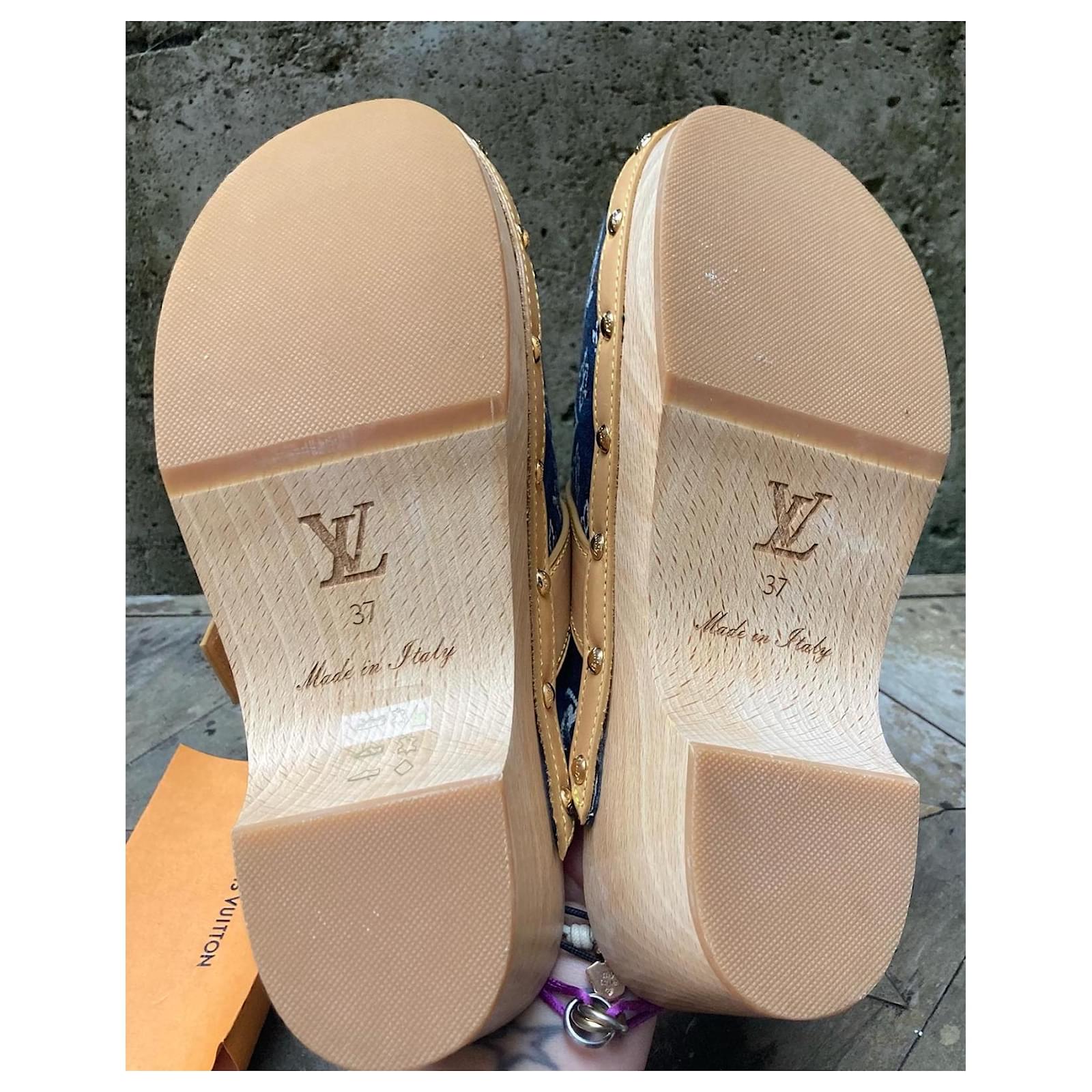 Sublime new Louis Vuitton clogs in box 37 Collection 1854
