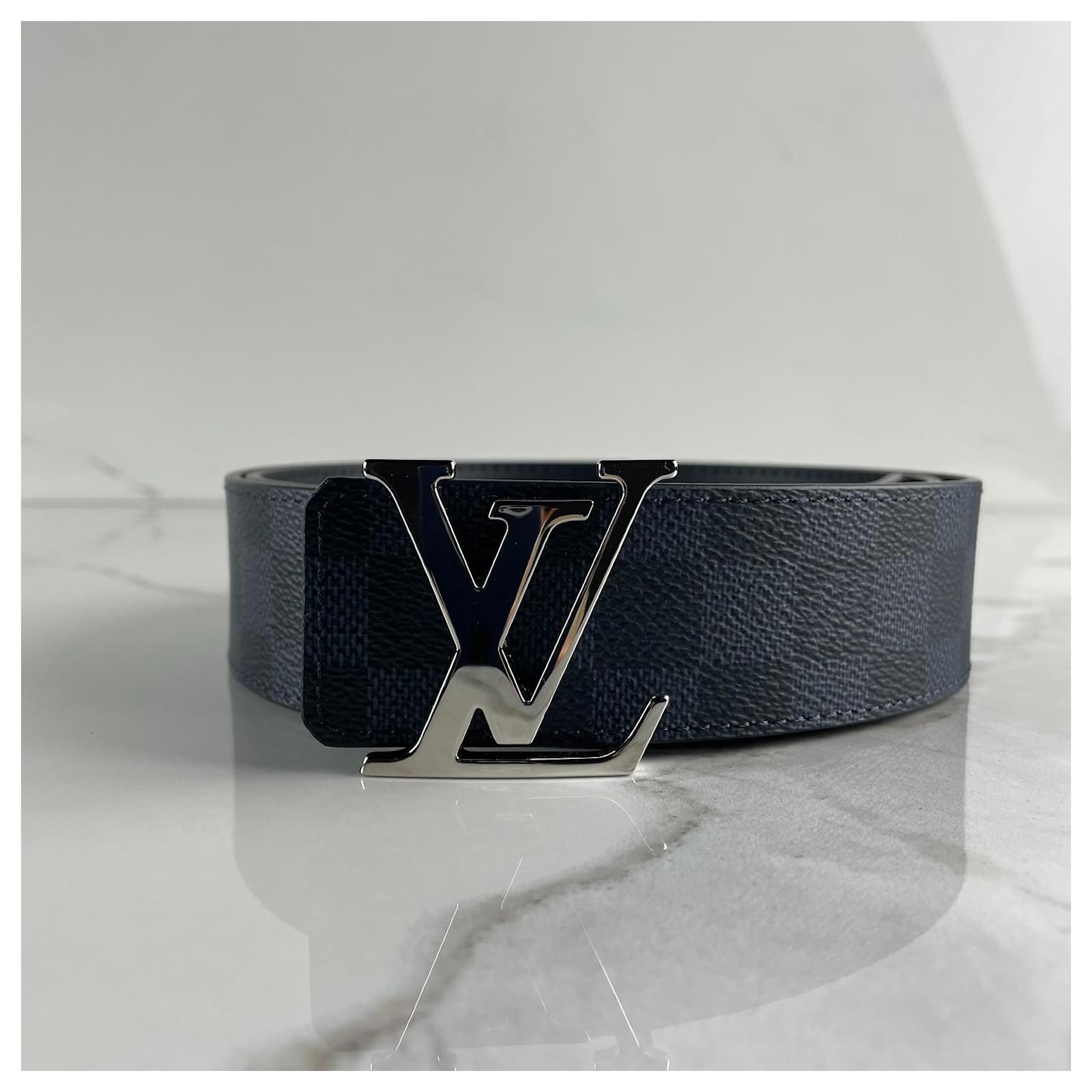 Louis Vuitton Matte Black LV Initials Belt 40MM Dark grey Cloth ref.662493  - Joli Closet