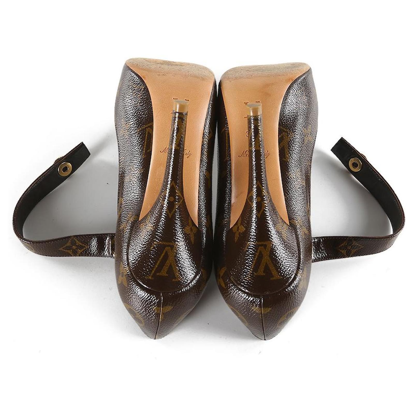 Louis Vuitton Brown Monogram peep-toe pumps- size EU 38 ref.986410 - Joli  Closet