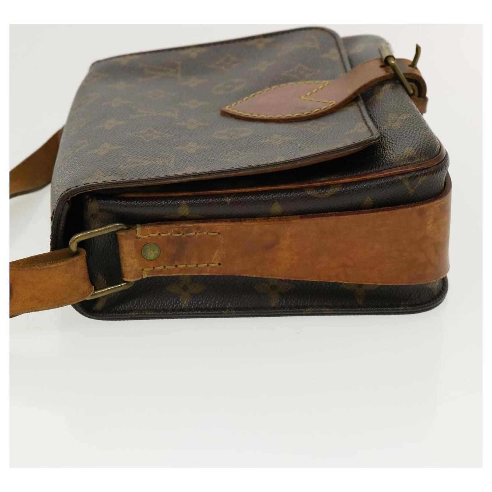 Louis-Vuitton-Monogram-Cartouchiere-MM--Shoulder-Bag-M51253 – dct