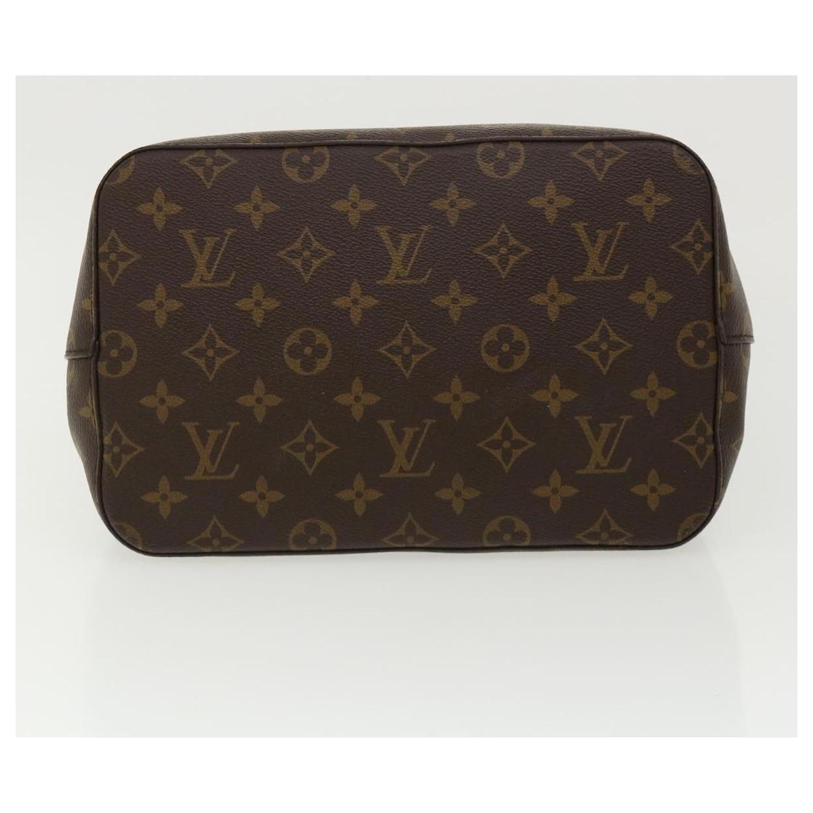Louis-Vuitton-Monogram-Neo-Noe-Shoulder-Bag-Noir-M44020 – dct