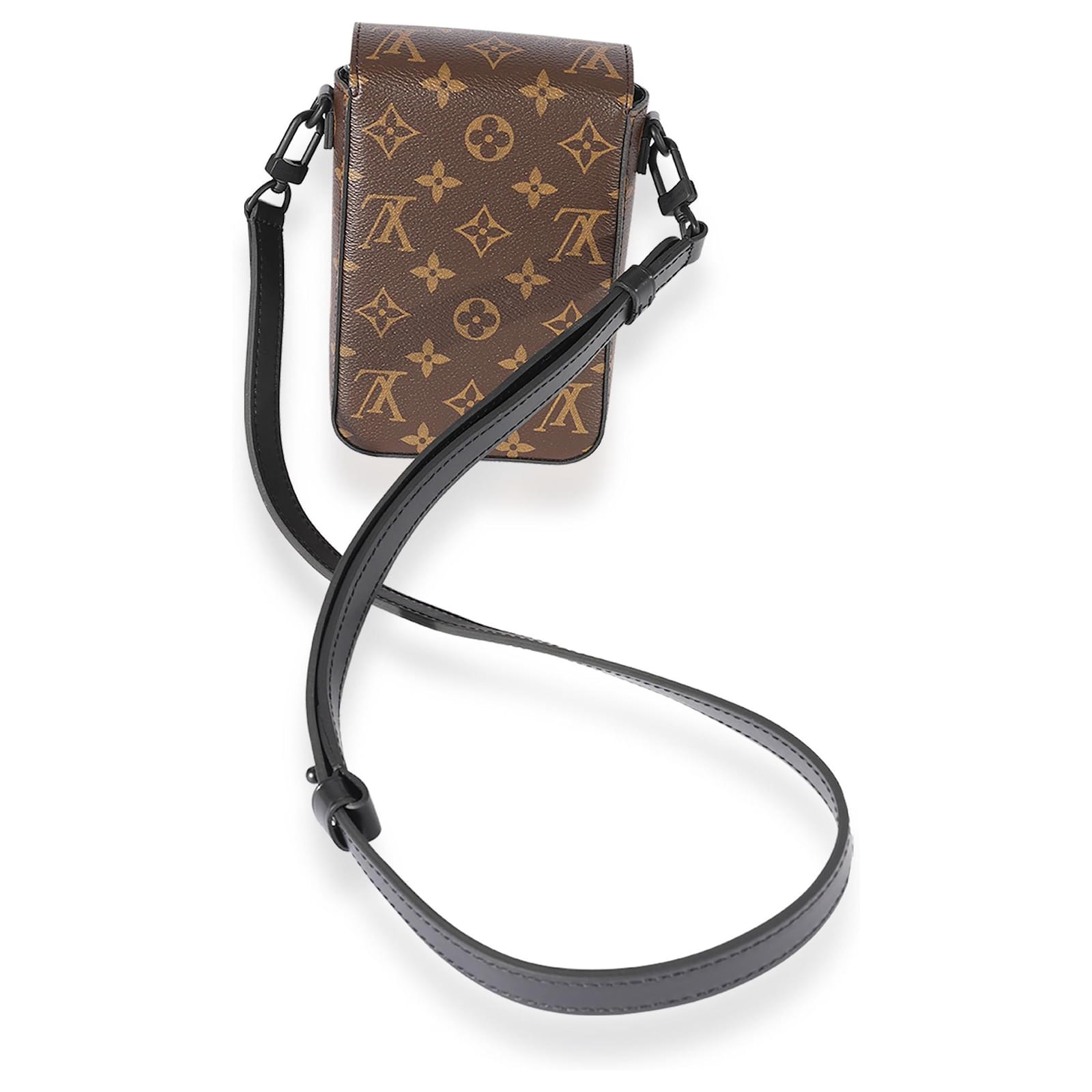 Louis Vuitton Monogram Canvas S-lock Vertical Wearable Wallet Brown  ref.659320 - Joli Closet