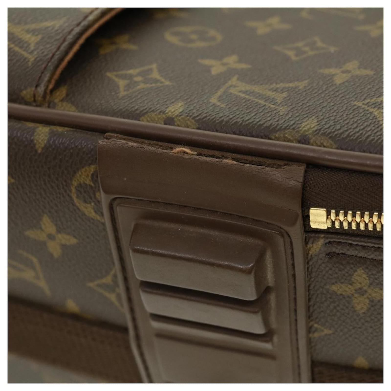 Louis Vuitton Monogram Pegase 55 suitcase M23297 LV Auth ki2216 Cloth  ref.662506 - Joli Closet