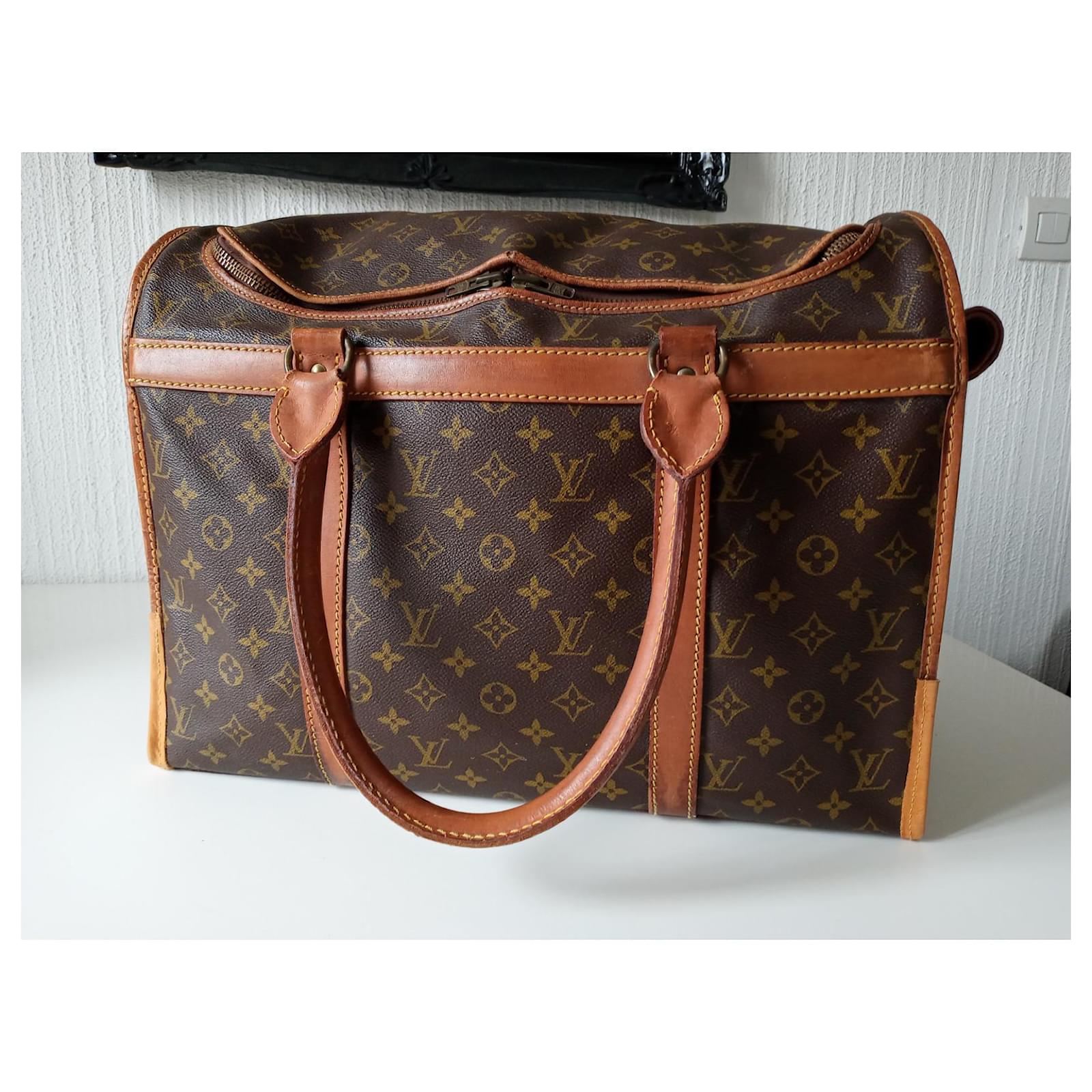 Louis Vuitton Dog bag in Monogram canvas and leather Dark brown