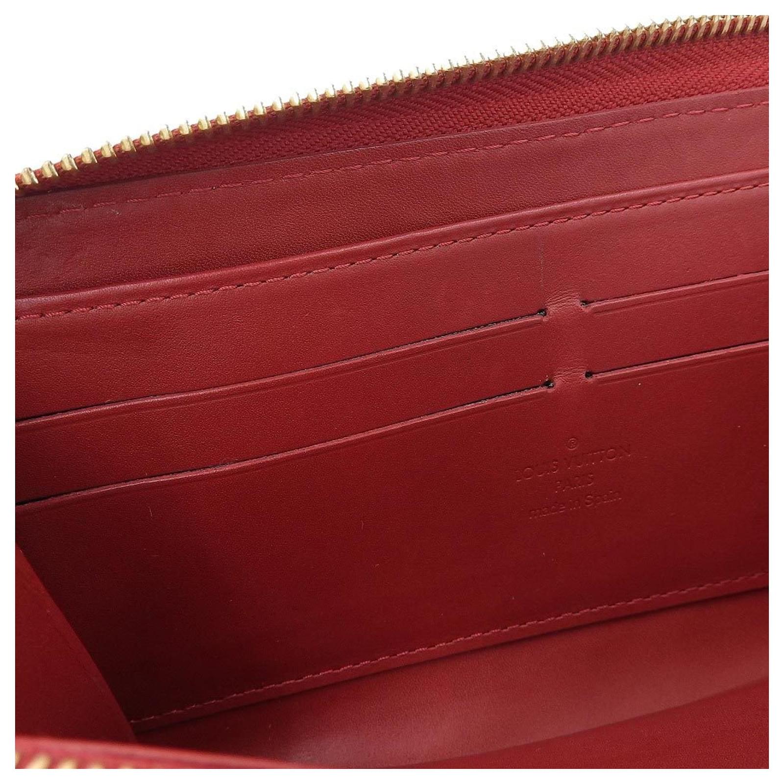 Louis Vuitton Portefeuille zippy Red Patent leather ref.929592