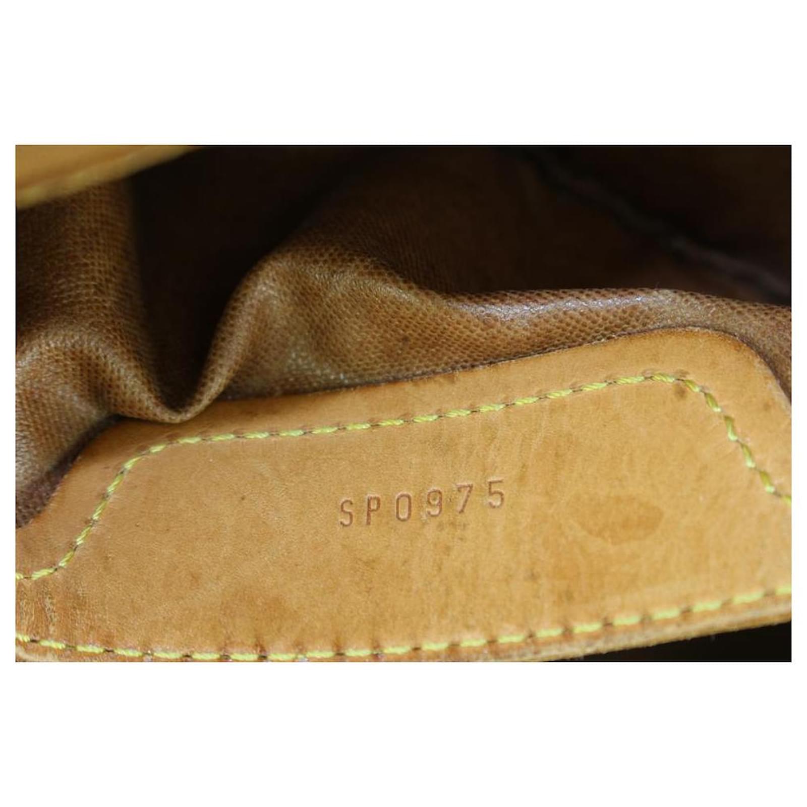 Louis Vuitton XL Monogram Sac Polochon 70 Bigger Keepall Leather ref.604456  - Joli Closet