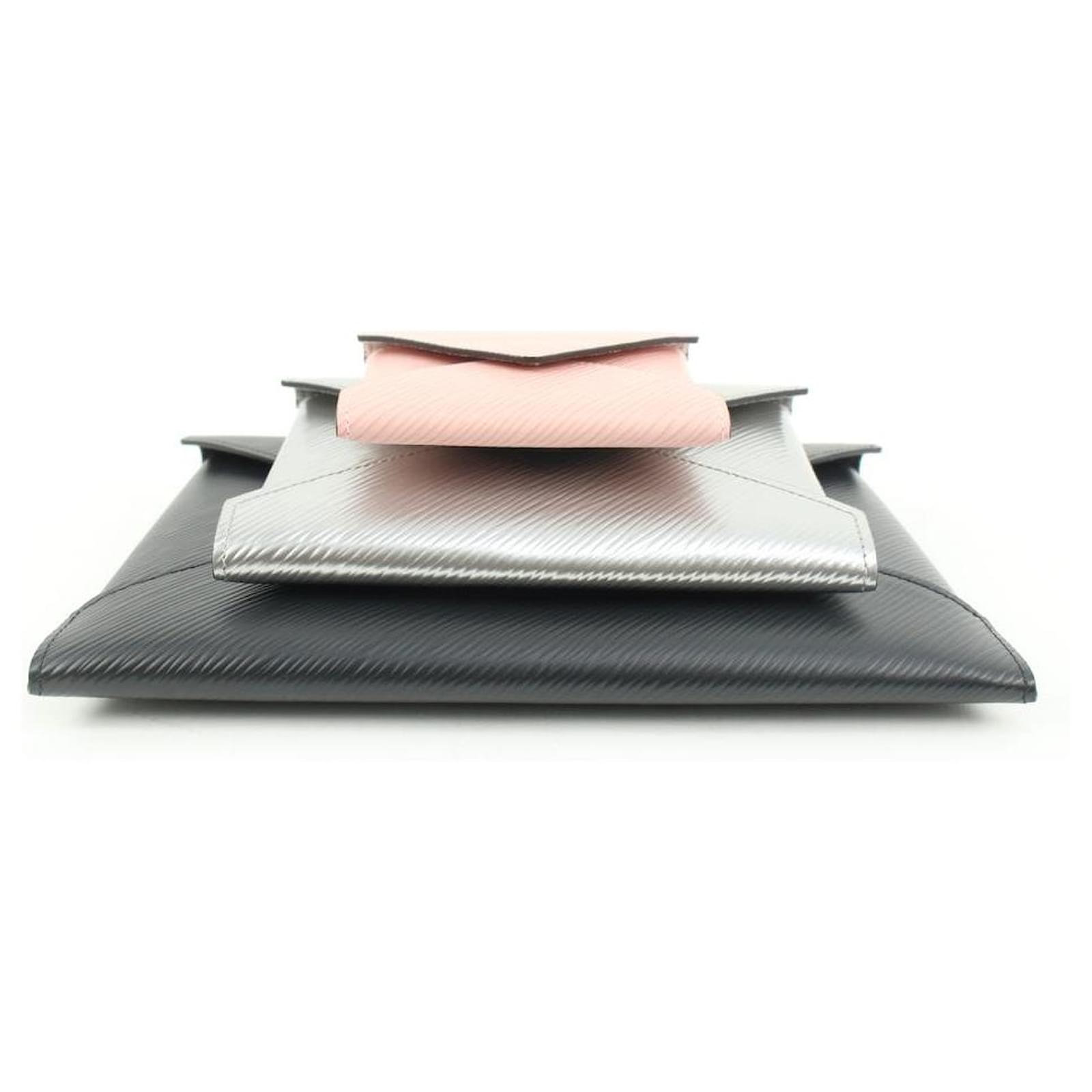 Louis Vuitton Leather Pochette Kirigami Trio Set ref.664686 - Joli Closet