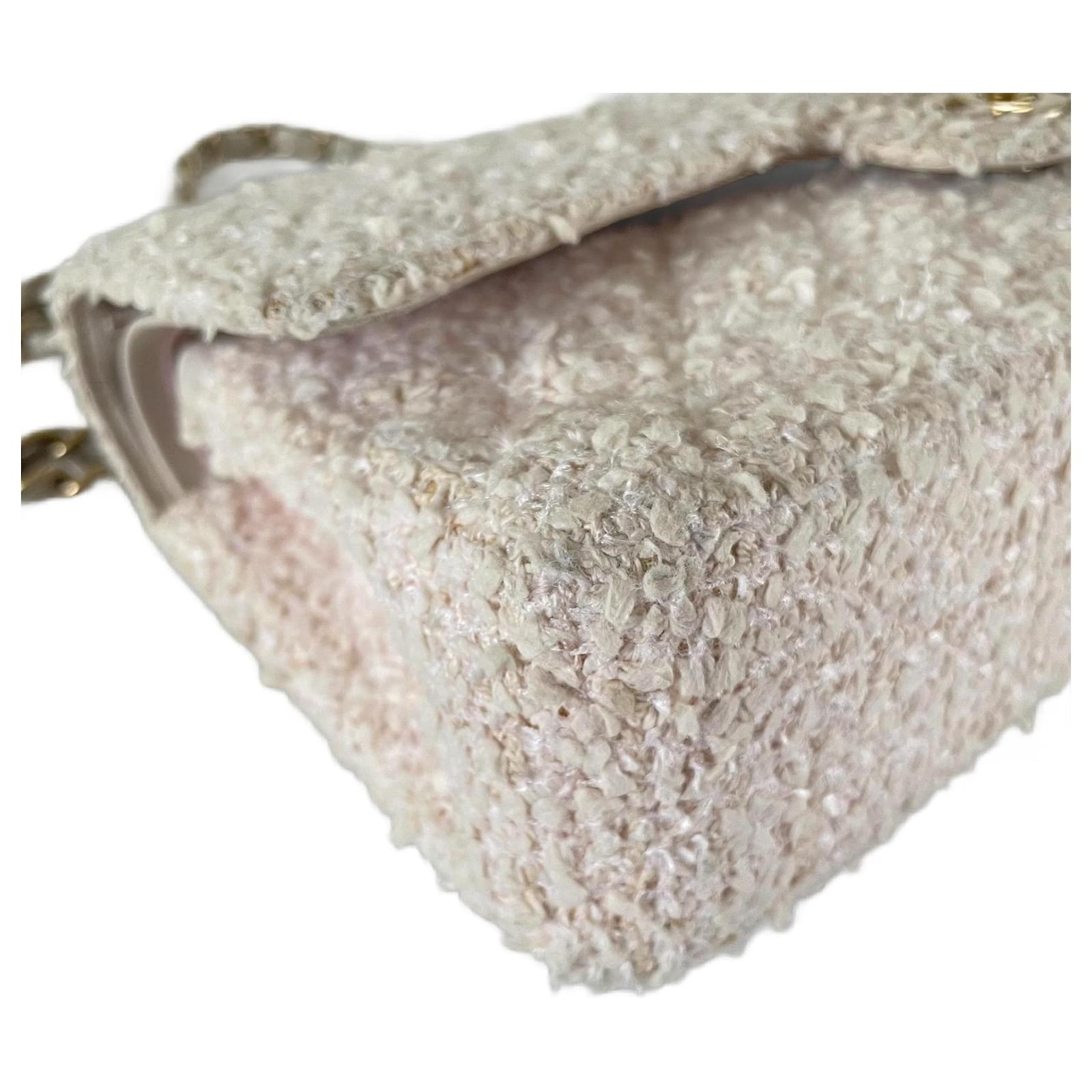 SusggO Kit Cucito 140 Pezzi Con Accessori e Guida Basica Punti. Scatola Legno Foderata Tessuto, Regole e Modello Patchwork Per Adulti SusggO Kit Cucito 140 Pezzi Con Accessori e Guida Basica Punti. Scatola Legno Foderata Tessuto, Regole e Modello Patchwork Per Adulti