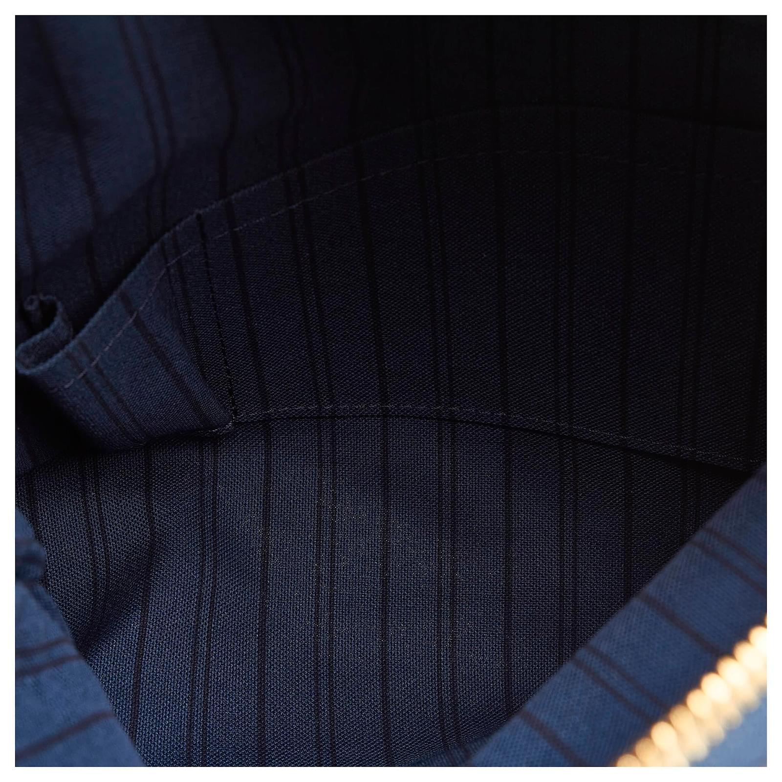 Louis Vuitton Blue Monogram Empreinte Petillante Bleu Infini Dark blue  Leather Pony-style calfskin ref.667433 - Joli Closet