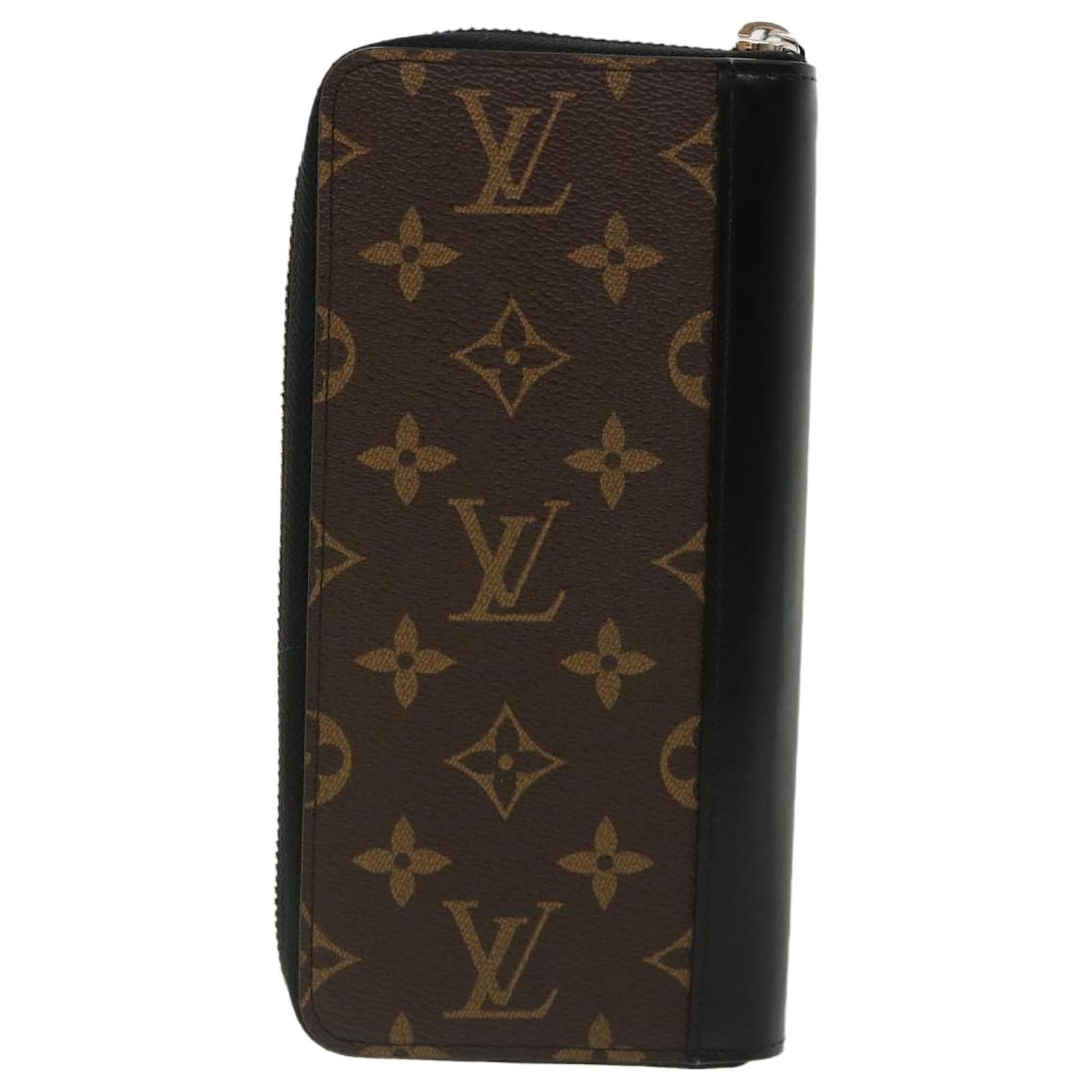 Zippy Wallet Macassar Monogram Canvas Vertical