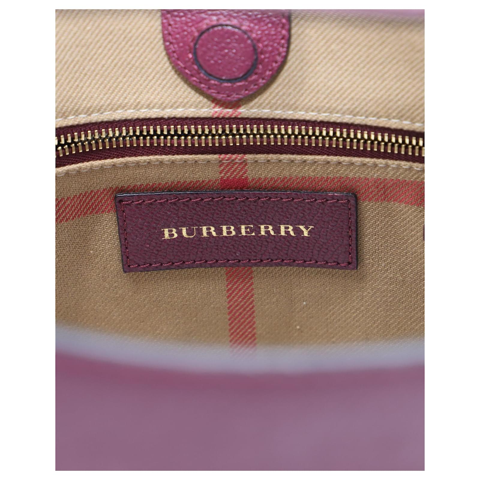 Burberry Elmstone Hobo Bag in Plum Leather Purple  - Joli Closet