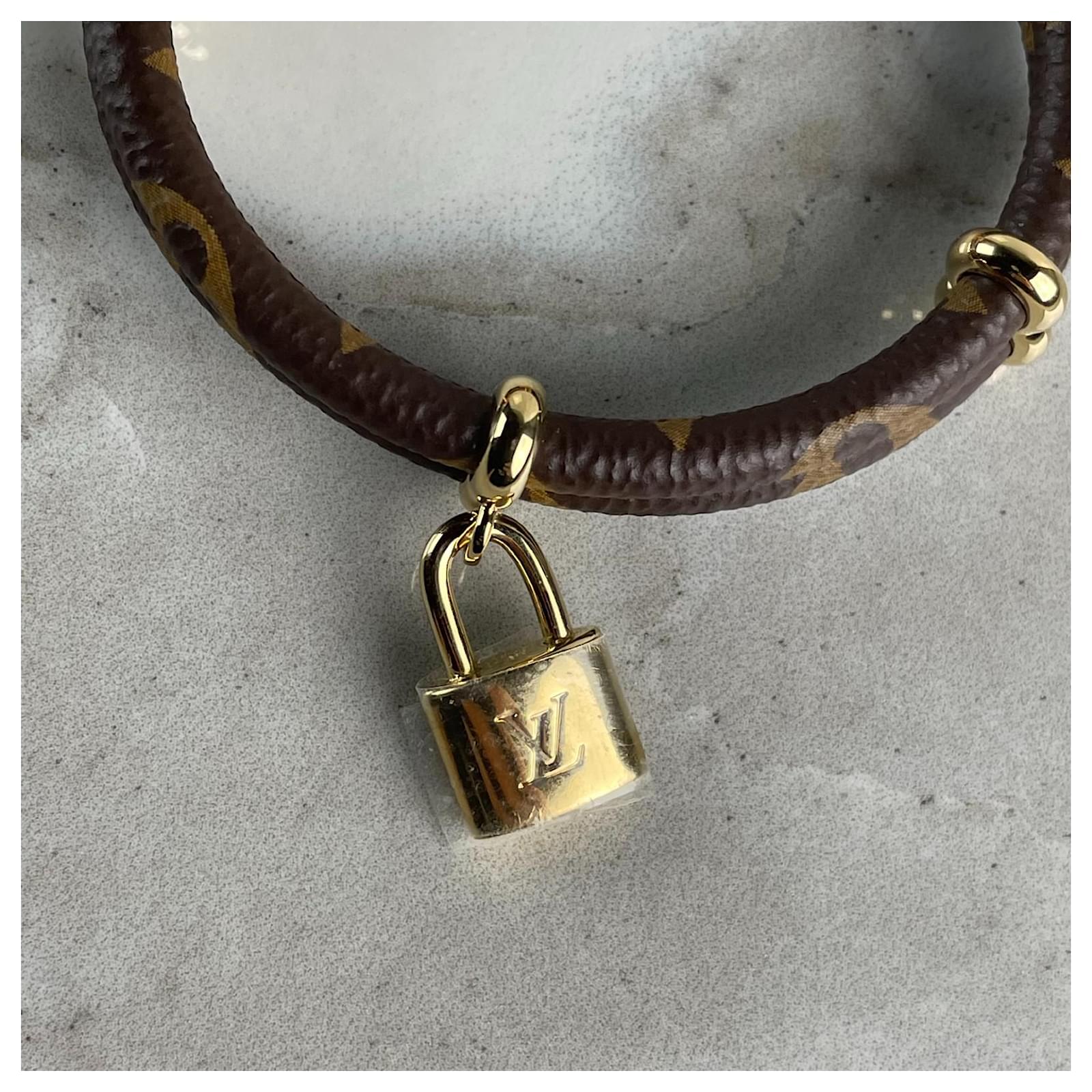 Louis Vuitton Keep It Twice Bracelet Brown Cloth ref.672328 - Joli Closet